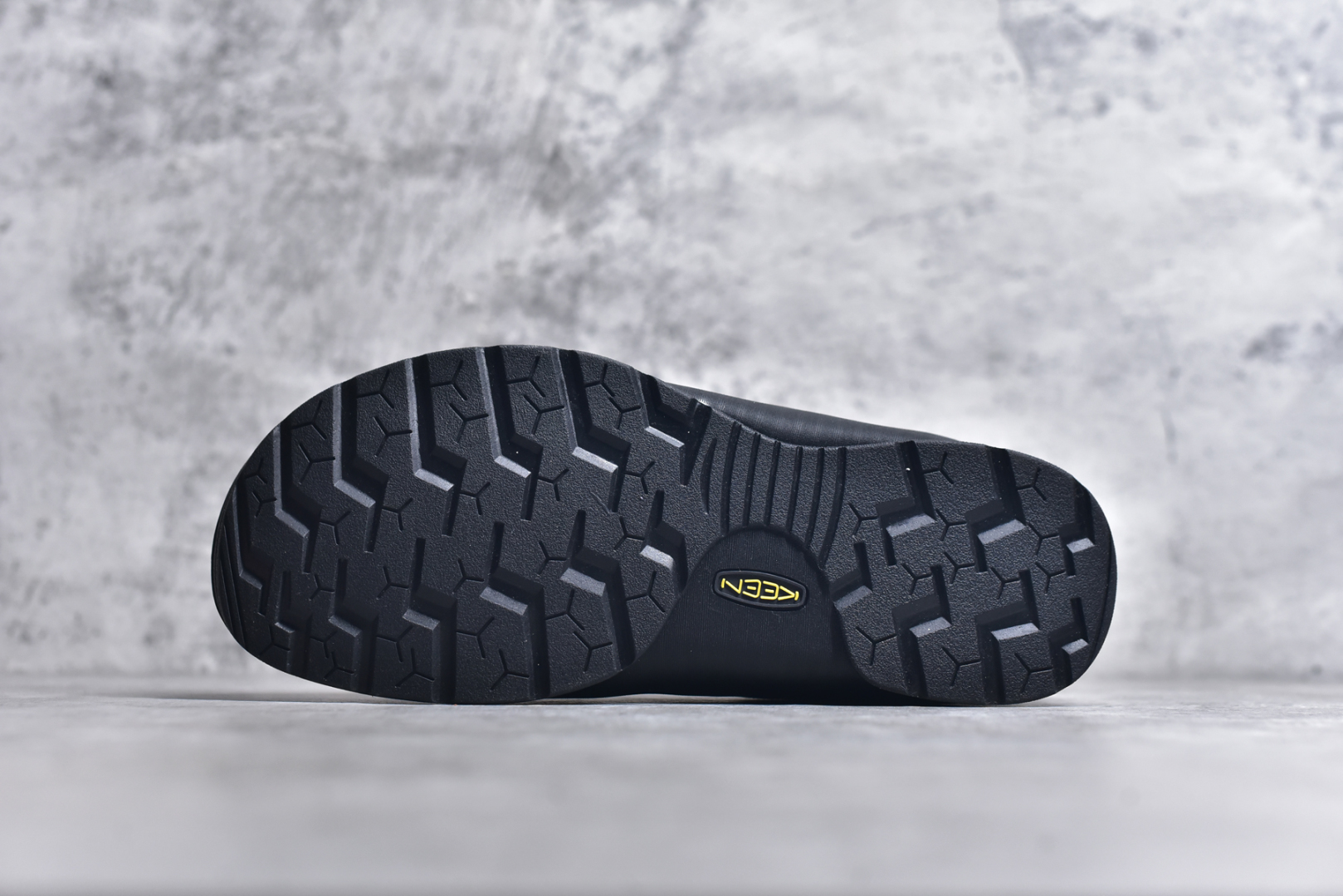 图片[6]-#Keen Jasper Rocks SP 美国人气户外品牌-科恩贾斯珀都市系列复古低帮系带户外风露营徒步登山运动训练鞋 原楦型开发纸版 采用固色翻毛皮鞋面材质 内嵌高密度EVA发泡缓震脚垫 外置一体式包裹防滑防剐蹭耐磨橡胶大底 向经典的90年代致敬 山系神级鞋履 尺码：35 36 37 38 39 40 41 42 43 44 45-选品中心