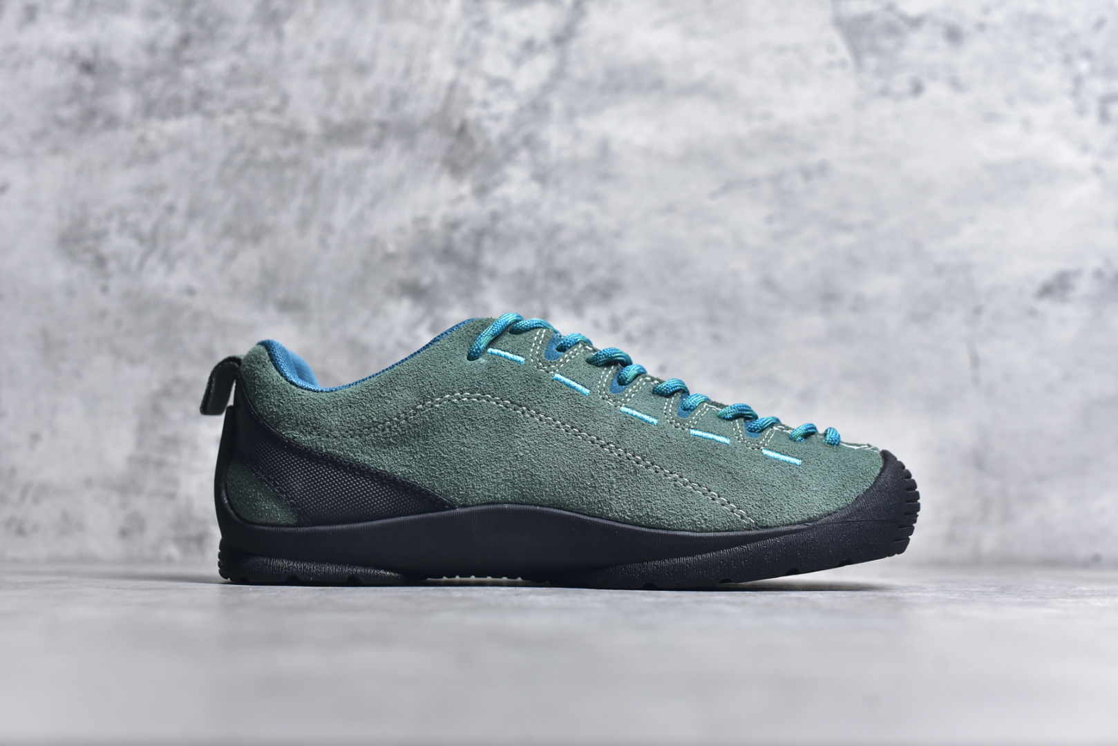 图片[3]-#Keen Jasper Rocks SP 美国人气户外品牌-科恩贾斯珀都市系列复古低帮系带户外风露营徒步登山运动训练鞋 原楦型开发纸版 采用固色翻毛皮鞋面材质 内嵌高密度EVA发泡缓震脚垫 外置一体式包裹防滑防剐蹭耐磨橡胶大底 向经典的90年代致敬 山系神级鞋履 尺码：35 36 37 38 39 40 41 42 43 44 45-选品中心