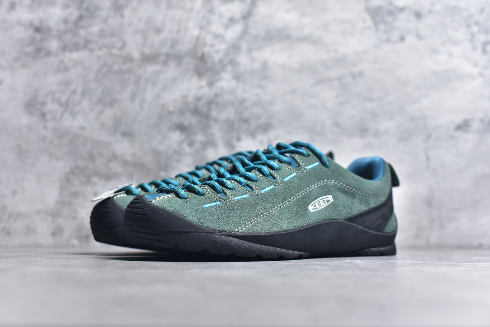 图片[2]-#Keen Jasper Rocks SP 美国人气户外品牌-科恩贾斯珀都市系列复古低帮系带户外风露营徒步登山运动训练鞋 原楦型开发纸版 采用固色翻毛皮鞋面材质 内嵌高密度EVA发泡缓震脚垫 外置一体式包裹防滑防剐蹭耐磨橡胶大底 向经典的90年代致敬 山系神级鞋履 尺码：35 36 37 38 39 40 41 42 43 44 45-选品中心