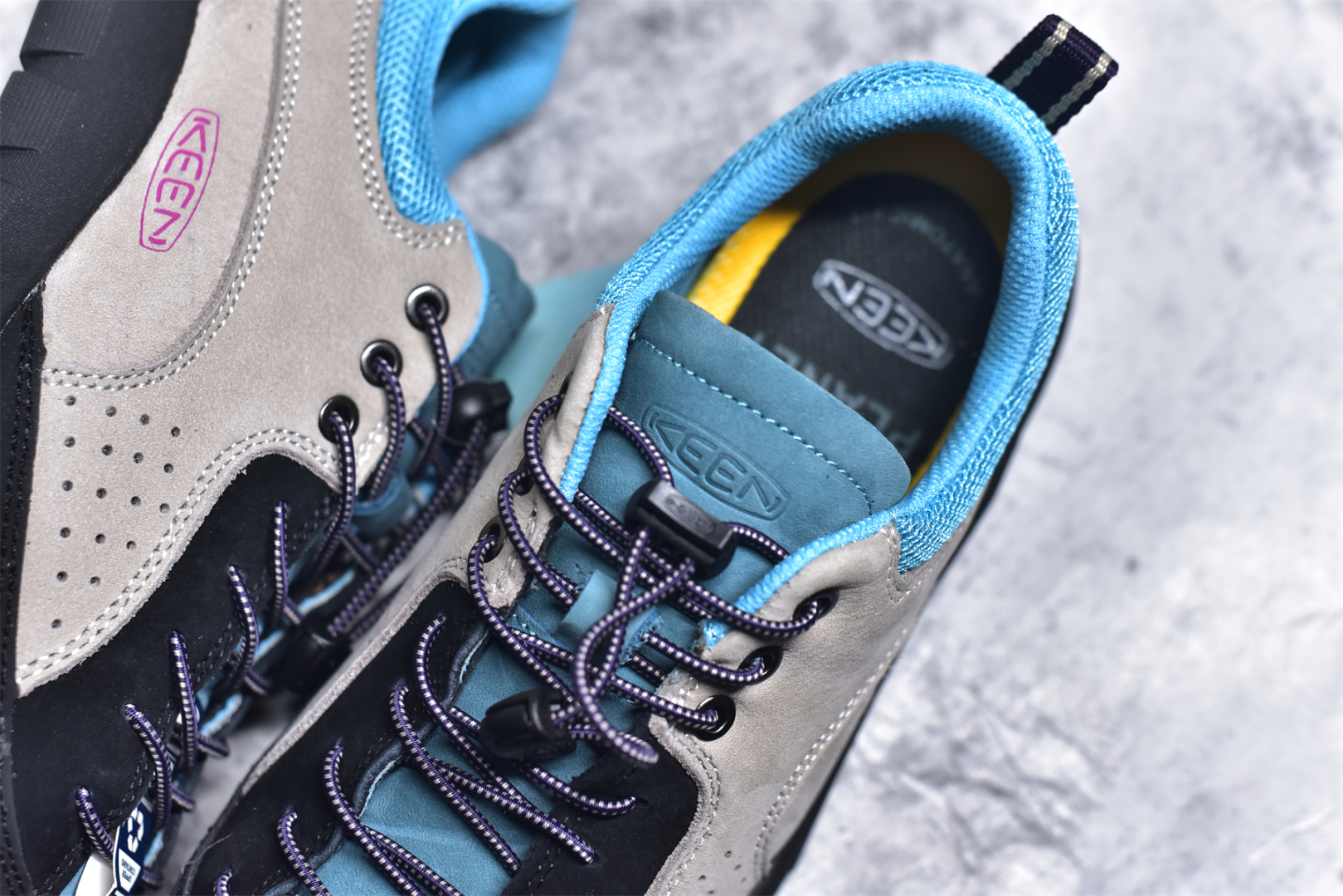 图片[9]-#Keen Jasper Rocks SP 美国人气户外品牌-科恩贾斯珀都市系列复古低帮系带户外风露营徒步登山运动训练鞋 原楦型开发纸版 采用固色翻毛皮鞋面材质 内嵌高密度EVA发泡缓震脚垫 外置一体式包裹防滑防剐蹭耐磨橡胶大底 向经典的90年代致敬 山系神级鞋履 尺码：35 36 37 38 39 40 41 42 43 44 45-选品中心