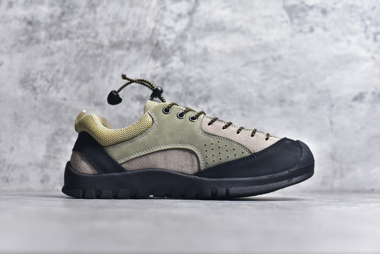 图片[3]-#Keen Jasper Rocks SP 美国人气户外品牌-科恩贾斯珀都市系列复古低帮系带户外风露营徒步登山运动训练鞋 原楦型开发纸版 采用固色翻毛皮鞋面材质 内嵌高密度EVA发泡缓震脚垫 外置一体式包裹防滑防剐蹭耐磨橡胶大底 向经典的90年代致敬 山系神级鞋履 尺码：35 36 37 38 39 40 41 42 43 44 45-选品中心