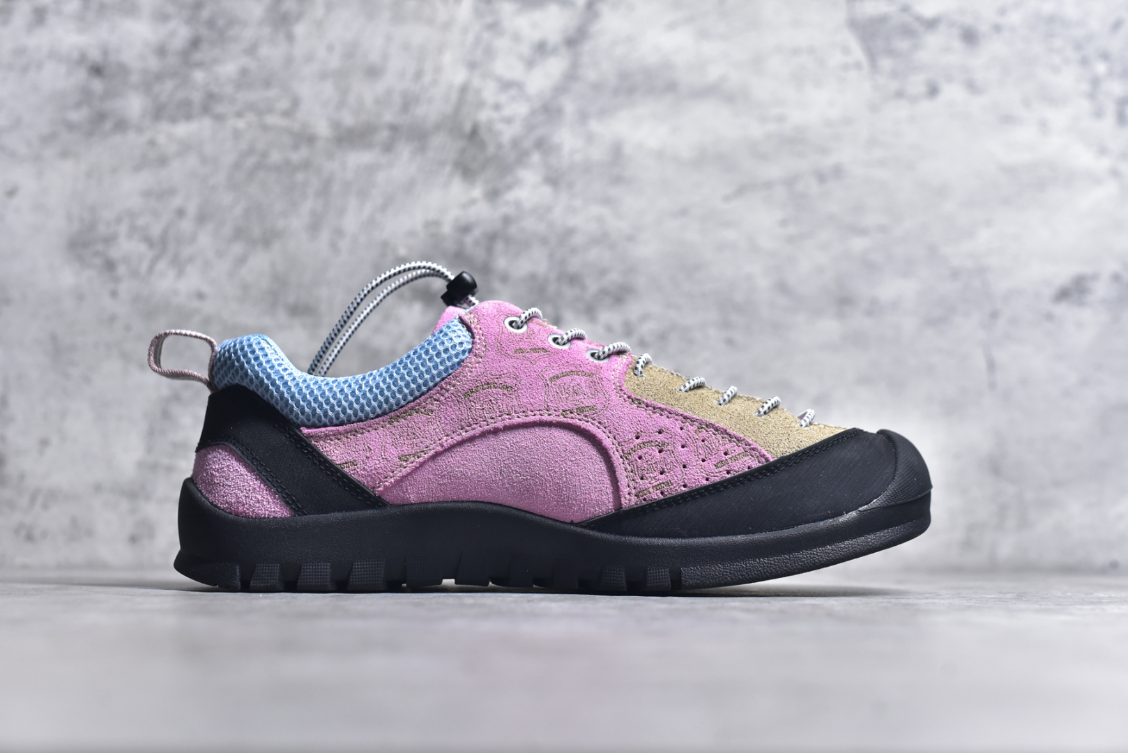 图片[3]-#Keen Jasper Rocks SP 美国人气户外品牌-科恩贾斯珀都市系列复古低帮系带户外风露营徒步登山运动训练鞋 原楦型开发纸版 采用固色翻毛皮鞋面材质 内嵌高密度EVA发泡缓震脚垫 外置一体式包裹防滑防剐蹭耐磨橡胶大底 向经典的90年代致敬 山系神级鞋履 尺码：35 36 37 38 39 40 41 42 43 44 45-选品中心