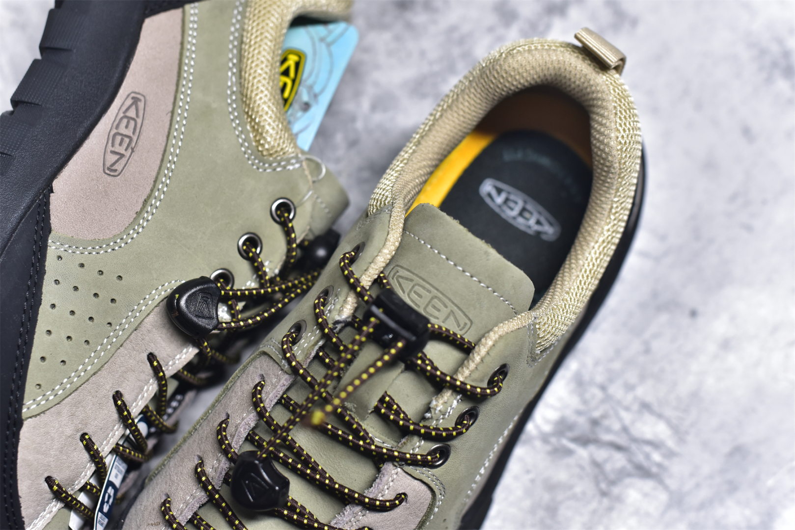 图片[9]-#Keen Jasper Rocks SP 美国人气户外品牌-科恩贾斯珀都市系列复古低帮系带户外风露营徒步登山运动训练鞋 原楦型开发纸版 采用固色翻毛皮鞋面材质 内嵌高密度EVA发泡缓震脚垫 外置一体式包裹防滑防剐蹭耐磨橡胶大底 向经典的90年代致敬 山系神级鞋履 尺码：35 36 37 38 39 40 41 42 43 44 45-选品中心