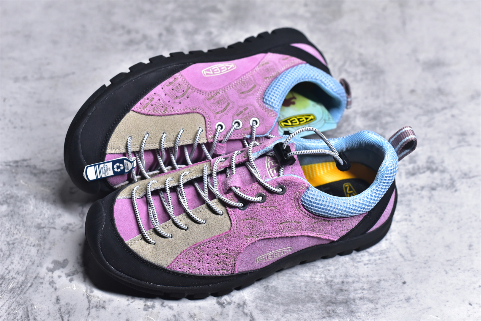 图片[7]-#Keen Jasper Rocks SP 美国人气户外品牌-科恩贾斯珀都市系列复古低帮系带户外风露营徒步登山运动训练鞋 原楦型开发纸版 采用固色翻毛皮鞋面材质 内嵌高密度EVA发泡缓震脚垫 外置一体式包裹防滑防剐蹭耐磨橡胶大底 向经典的90年代致敬 山系神级鞋履 尺码：35 36 37 38 39 40 41 42 43 44 45-选品中心
