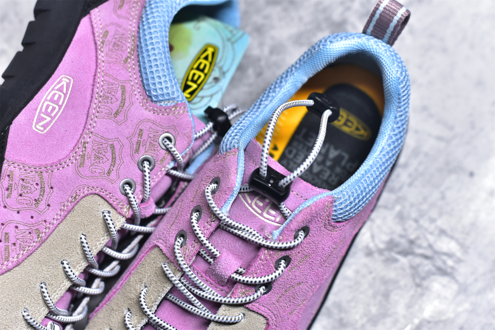 图片[9]-#Keen Jasper Rocks SP 美国人气户外品牌-科恩贾斯珀都市系列复古低帮系带户外风露营徒步登山运动训练鞋 原楦型开发纸版 采用固色翻毛皮鞋面材质 内嵌高密度EVA发泡缓震脚垫 外置一体式包裹防滑防剐蹭耐磨橡胶大底 向经典的90年代致敬 山系神级鞋履 尺码：35 36 37 38 39 40 41 42 43 44 45-选品中心