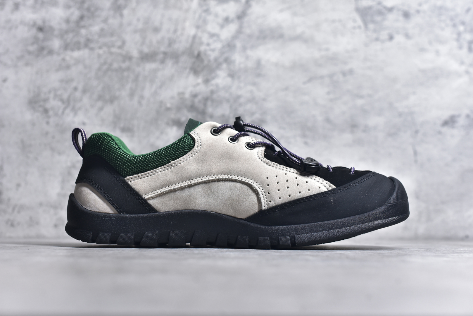图片[3]-#Keen Jasper Rocks SP 美国人气户外品牌-科恩贾斯珀都市系列复古低帮系带户外风露营徒步登山运动训练鞋 原楦型开发纸版 采用固色翻毛皮鞋面材质 内嵌高密度EVA发泡缓震脚垫 外置一体式包裹防滑防剐蹭耐磨橡胶大底 向经典的90年代致敬 山系神级鞋履 尺码：35 36 37 38 39 40 41 42 43 44 45-选品中心