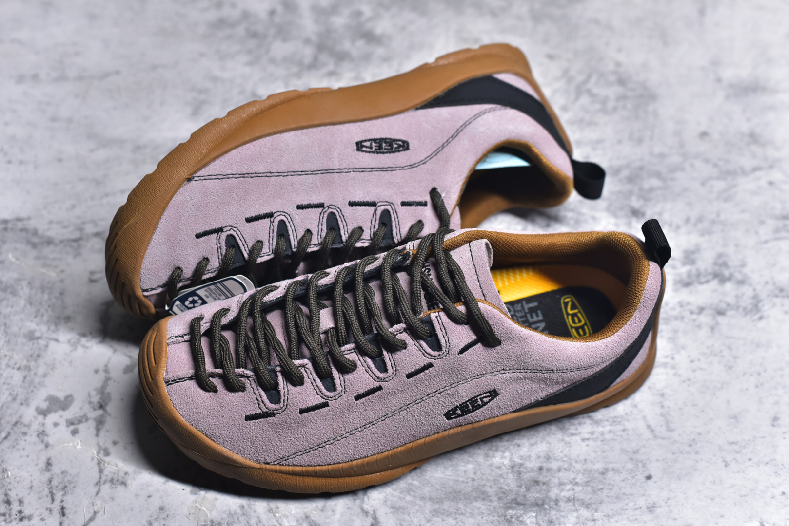 图片[7]-#Keen Jasper Rocks SP 美国人气户外品牌-科恩贾斯珀都市系列复古低帮系带户外风露营徒步登山运动训练鞋 原楦型开发纸版 采用固色翻毛皮鞋面材质 内嵌高密度EVA发泡缓震脚垫 外置一体式包裹防滑防剐蹭耐磨橡胶大底 向经典的90年代致敬 山系神级鞋履 尺码：35 36 37 38 39 40 41 42 43 44 45-选品中心