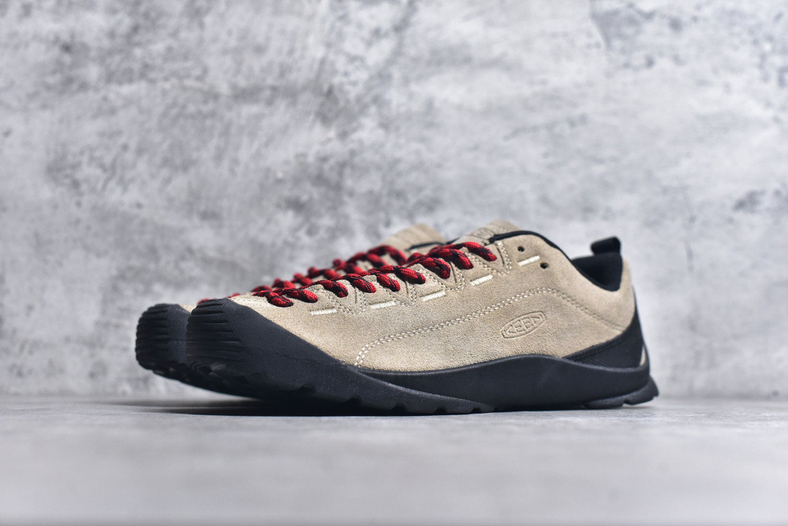 图片[2]-#Keen Jasper Rocks SP 美国人气户外品牌-科恩贾斯珀都市系列复古低帮系带户外风露营徒步登山运动训练鞋 原楦型开发纸版 采用固色翻毛皮鞋面材质 内嵌高密度EVA发泡缓震脚垫 外置一体式包裹防滑防剐蹭耐磨橡胶大底 向经典的90年代致敬 山系神级鞋履 尺码：35 36 37 38 39 40 41 42 43 44 45-选品中心