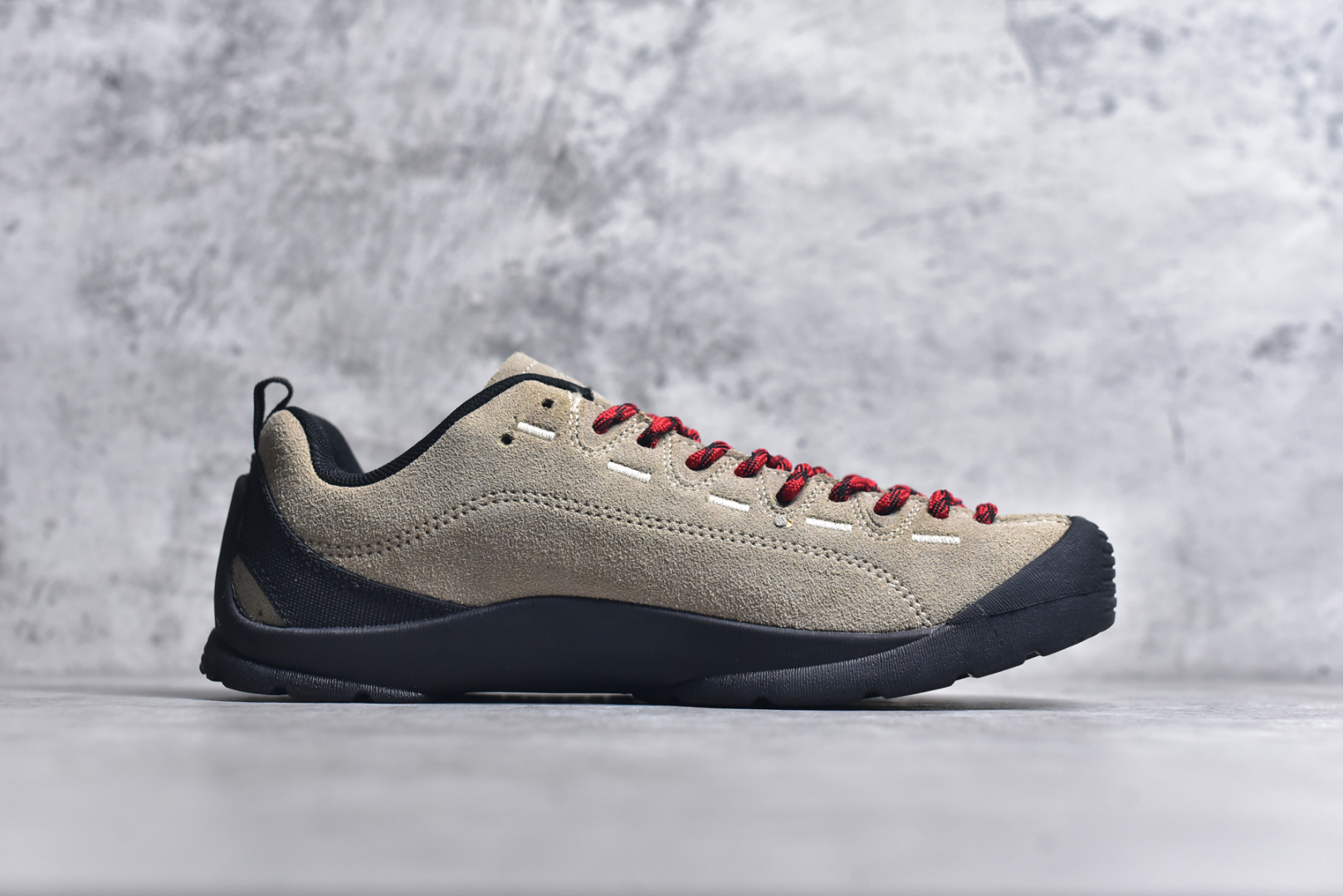 图片[3]-#Keen Jasper Rocks SP 美国人气户外品牌-科恩贾斯珀都市系列复古低帮系带户外风露营徒步登山运动训练鞋 原楦型开发纸版 采用固色翻毛皮鞋面材质 内嵌高密度EVA发泡缓震脚垫 外置一体式包裹防滑防剐蹭耐磨橡胶大底 向经典的90年代致敬 山系神级鞋履 尺码：35 36 37 38 39 40 41 42 43 44 45-选品中心