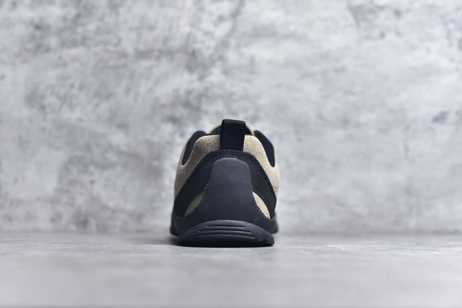 图片[5]-#Keen Jasper Rocks SP 美国人气户外品牌-科恩贾斯珀都市系列复古低帮系带户外风露营徒步登山运动训练鞋 原楦型开发纸版 采用固色翻毛皮鞋面材质 内嵌高密度EVA发泡缓震脚垫 外置一体式包裹防滑防剐蹭耐磨橡胶大底 向经典的90年代致敬 山系神级鞋履 尺码：35 36 37 38 39 40 41 42 43 44 45-选品中心