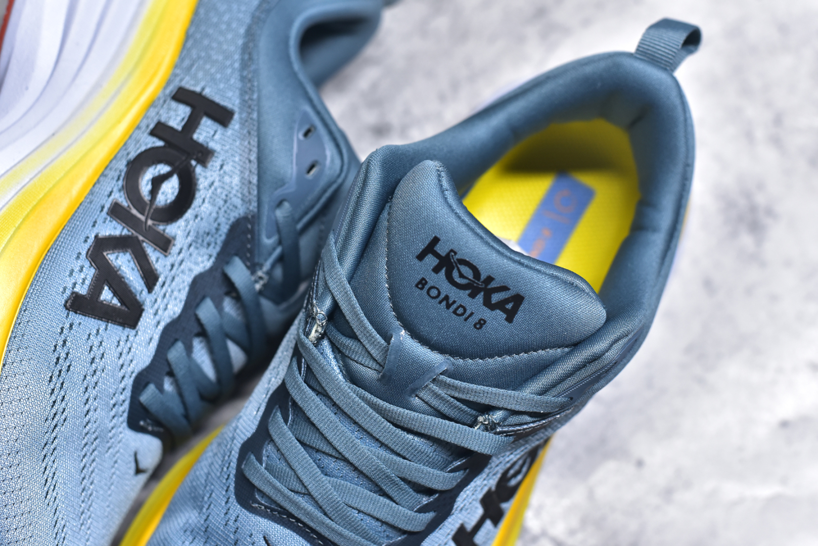 图片[9]-#小红书推荐HOKA M MACH X全新配色 这个品牌来自于新西兰的毛利语，HOKA表示大地，ONE ONE表示飞越，连起来就是飞越地平线，ONE ONE不是读作“万万”，正确读法是“欧尼欧尼”。 HOKA在超厚中底方面的积累，让它跑在了其他厂商的前面，推出的跑鞋以缓震和轻量的优势，得到,众多跑者的青睐 货号：1147833 尺码：36-45-选品中心