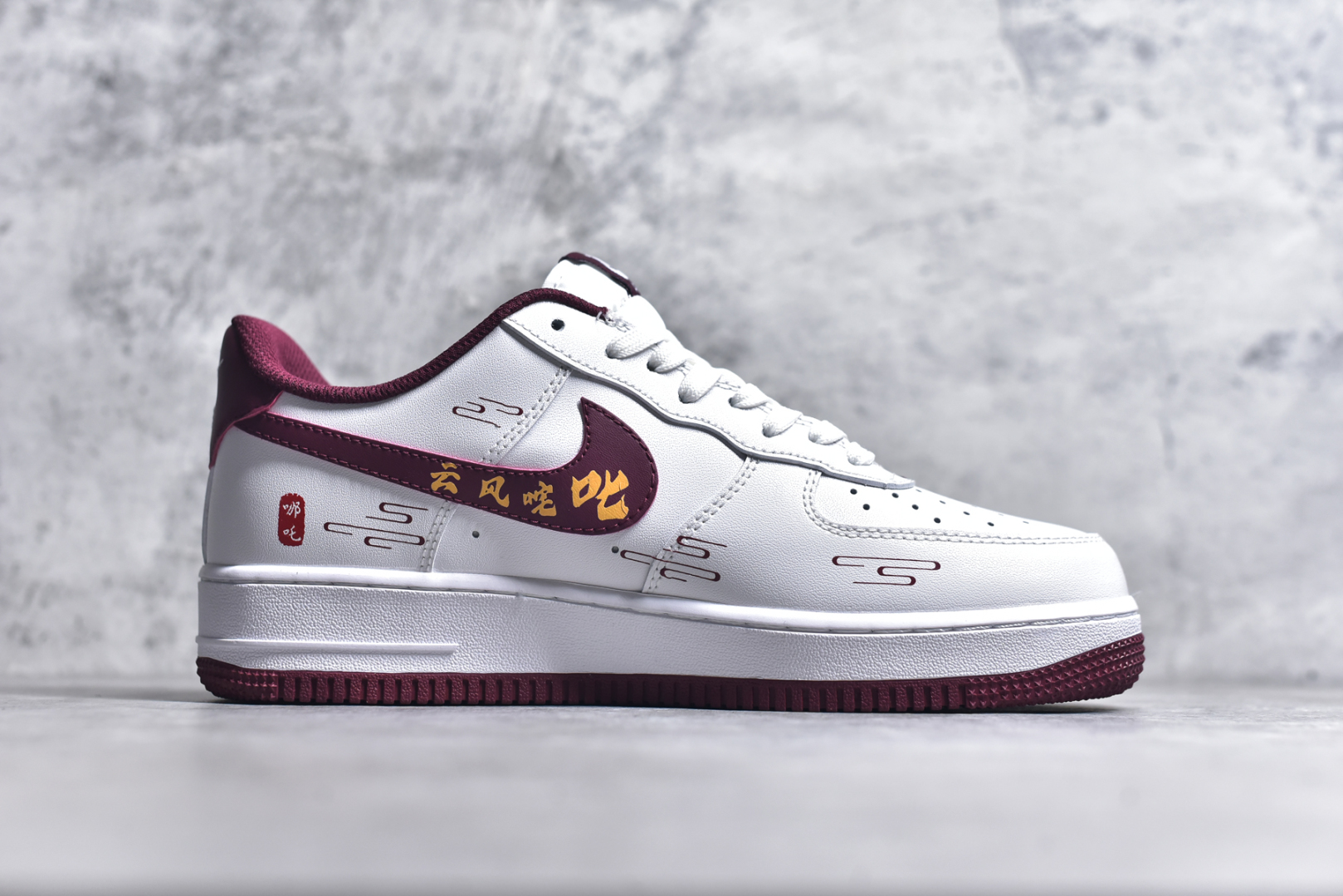 图片[3]-#Nk Air Force 1‘07 Low ”Nezha“ 二次元手绘涂鸦 叱咤风云 空军一号 低帮休闲板鞋 FV5988-105 #定制皮料 原厂3D打印 定制鞋盒 原楦原纸板 纯正空军版型 内置全掌气垫 尺码：36 36.5 37.5 38 38.5 39 40 40.5 41 42 42.5 43 44 44.5 45-选品中心