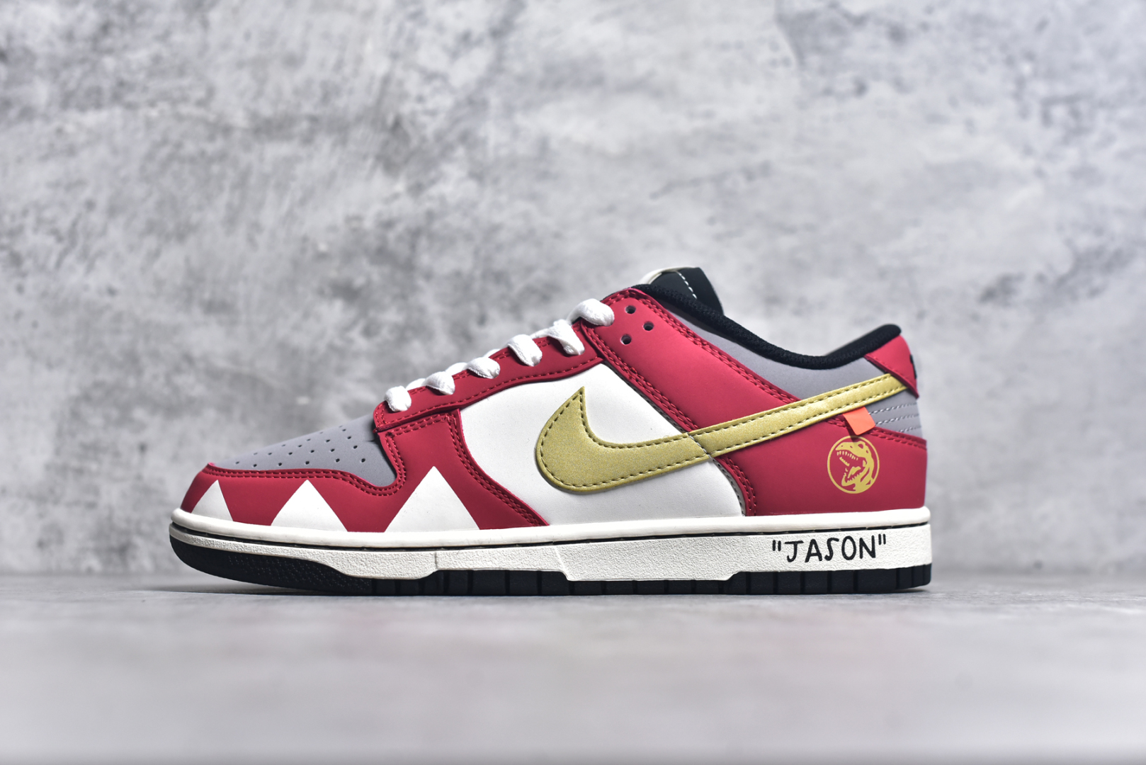 #Nk SB Dunk Low 恐龙战队系列 霸王龙配色 低帮休闲运动滑板板鞋 ZZ1998-001 #大厂纯原品质出货 纯正版型 定制鞋盒 皮料切割干净无任何毛边 细节完美 超高清洁度 尺码：36 36.5 37.5 38 38.5 39 40 40.5 41 42 42.5 43 44 44.5 45-选品中心