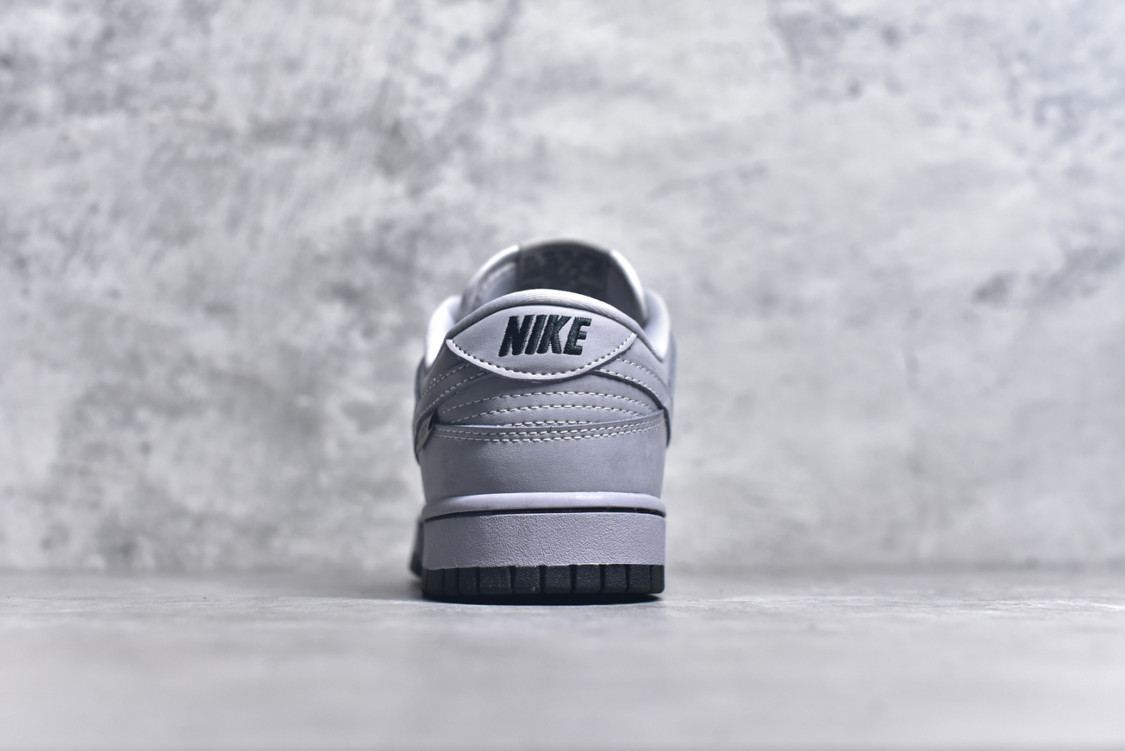 图片[5]-#NK Dunk Low 定制配色 KK1333-029 大厂出品 极力推荐 原装头层材料 独家版型蒸餾加工帶來的是更好的视觉和脚感体验大厂纯原品质出货 清洁度 电绣工艺 皮料切割干净无任何毛边 细节完美 尺码：36 36.5 37.5 38 38.5 39 40 40.5 41 42 42.5 43 44 44.5 45-选品中心