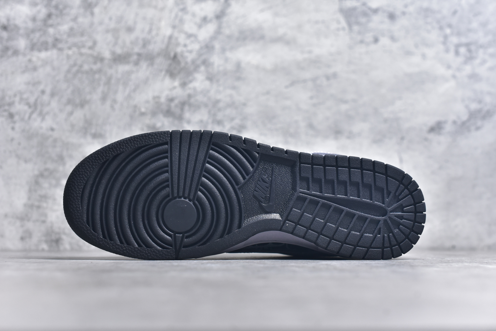 图片[6]-#NK Dunk Low 定制配色 KK1333-029 大厂出品 极力推荐 原装头层材料 独家版型蒸餾加工帶來的是更好的视觉和脚感体验大厂纯原品质出货 清洁度 电绣工艺 皮料切割干净无任何毛边 细节完美 尺码：36 36.5 37.5 38 38.5 39 40 40.5 41 42 42.5 43 44 44.5 45-选品中心