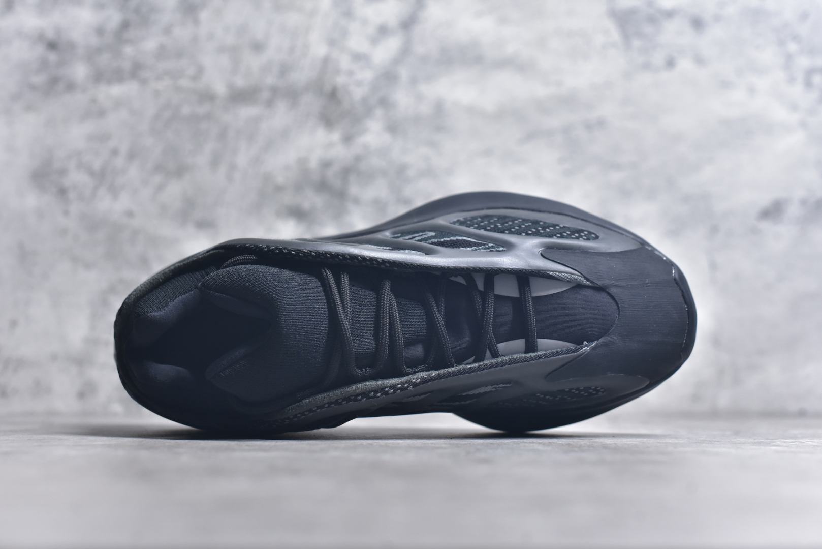 图片[4]-#福利特价 套现🚀#纯原级别 福利特价大清仓 Yeezy 700V3 \”Azael\” 异形 市面独家原鞋开发 客供原厂材料 市面所有版本均是看图做货材料全部用错 市面唯一正确流线鞋型 正确星空夜光效果 此次非Boost科技 别被杀猪 鞋底采用BOUNCE全新缓震技术 文案缩减 自行感受实拍尺码：36 36.5 37 38 38.5 39 40-选品中心