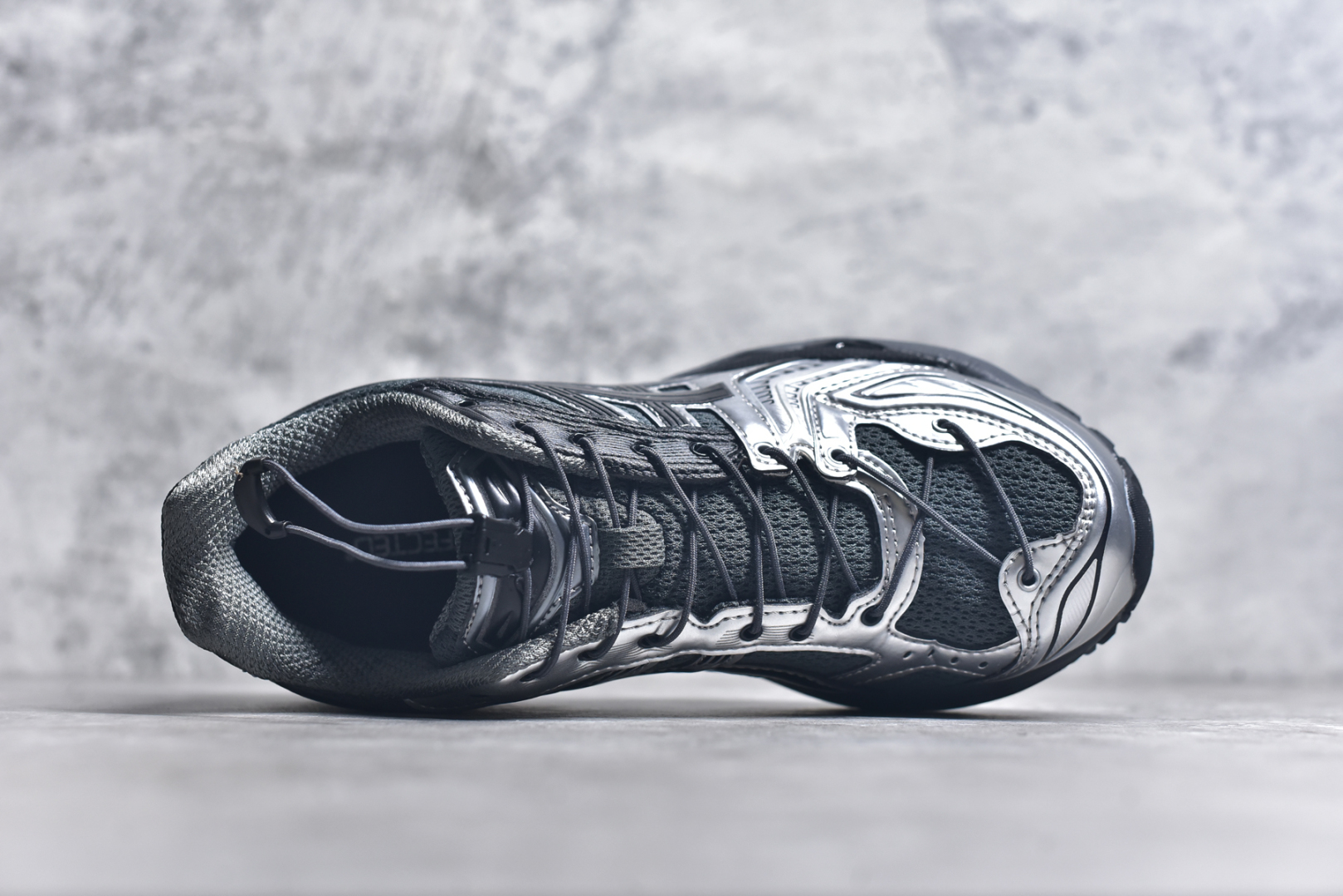 图片[4]-#纯原 Asics Gel-Kayano K14 亚瑟士系列复古舒适织物合成革减震防滑耐磨低帮休闲跑步鞋 内卷时代 纯原品质 真标价格 市场顶级版本 原装纸板楦头开发 独家私模五层组合大底 原厂定制缓震硅胶加持 原盒原配 官方四联吊牌 一比一同步原鞋工艺和用料 鞋面原厂“三明治”多层网布 区别其他同价版本 鞋垫采用原厂OrthoLite欧索莱材质 非普通海玻璃鞋垫 后跟一样采用了GEL缓震胶 整体系列设计非常的科技感 锻炼跑步的同时让你一样时尚百搭 尺码：36 37 37.5 38 39 39.5 40 40.5 41.5 42 42.5 43.5 44 44.5 45-选品中心