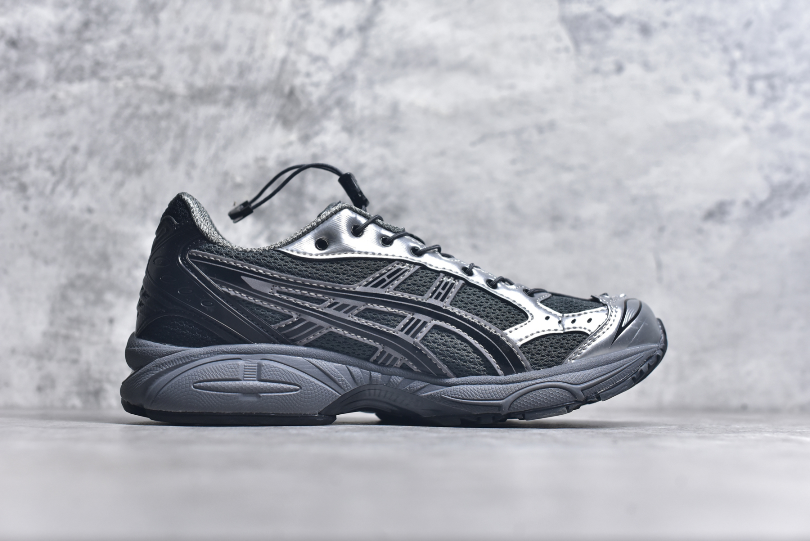 图片[3]-#纯原 Asics Gel-Kayano K14 亚瑟士系列复古舒适织物合成革减震防滑耐磨低帮休闲跑步鞋 内卷时代 纯原品质 真标价格 市场顶级版本 原装纸板楦头开发 独家私模五层组合大底 原厂定制缓震硅胶加持 原盒原配 官方四联吊牌 一比一同步原鞋工艺和用料 鞋面原厂“三明治”多层网布 区别其他同价版本 鞋垫采用原厂OrthoLite欧索莱材质 非普通海玻璃鞋垫 后跟一样采用了GEL缓震胶 整体系列设计非常的科技感 锻炼跑步的同时让你一样时尚百搭 尺码：36 37 37.5 38 39 39.5 40 40.5 41.5 42 42.5 43.5 44 44.5 45-选品中心