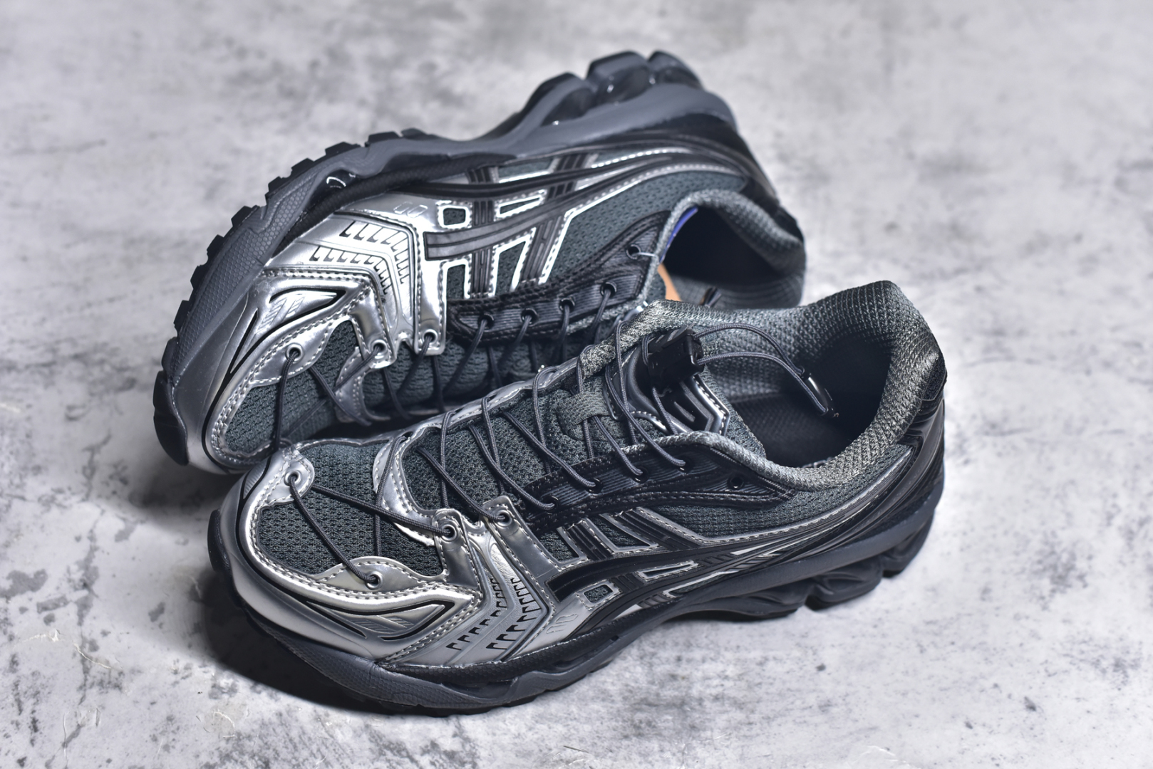 图片[7]-#纯原 Asics Gel-Kayano K14 亚瑟士系列复古舒适织物合成革减震防滑耐磨低帮休闲跑步鞋 内卷时代 纯原品质 真标价格 市场顶级版本 原装纸板楦头开发 独家私模五层组合大底 原厂定制缓震硅胶加持 原盒原配 官方四联吊牌 一比一同步原鞋工艺和用料 鞋面原厂“三明治”多层网布 区别其他同价版本 鞋垫采用原厂OrthoLite欧索莱材质 非普通海玻璃鞋垫 后跟一样采用了GEL缓震胶 整体系列设计非常的科技感 锻炼跑步的同时让你一样时尚百搭 尺码：36 37 37.5 38 39 39.5 40 40.5 41.5 42 42.5 43.5 44 44.5 45-选品中心