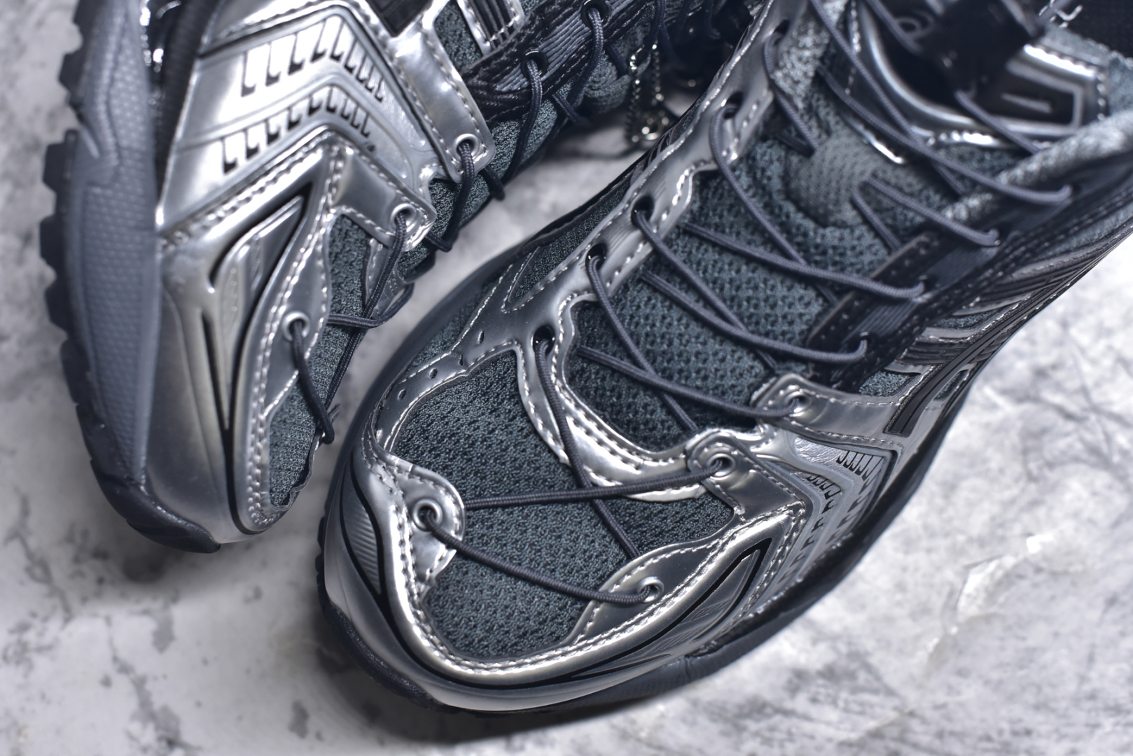 图片[8]-#纯原 Asics Gel-Kayano K14 亚瑟士系列复古舒适织物合成革减震防滑耐磨低帮休闲跑步鞋 内卷时代 纯原品质 真标价格 市场顶级版本 原装纸板楦头开发 独家私模五层组合大底 原厂定制缓震硅胶加持 原盒原配 官方四联吊牌 一比一同步原鞋工艺和用料 鞋面原厂“三明治”多层网布 区别其他同价版本 鞋垫采用原厂OrthoLite欧索莱材质 非普通海玻璃鞋垫 后跟一样采用了GEL缓震胶 整体系列设计非常的科技感 锻炼跑步的同时让你一样时尚百搭 尺码：36 37 37.5 38 39 39.5 40 40.5 41.5 42 42.5 43.5 44 44.5 45-选品中心