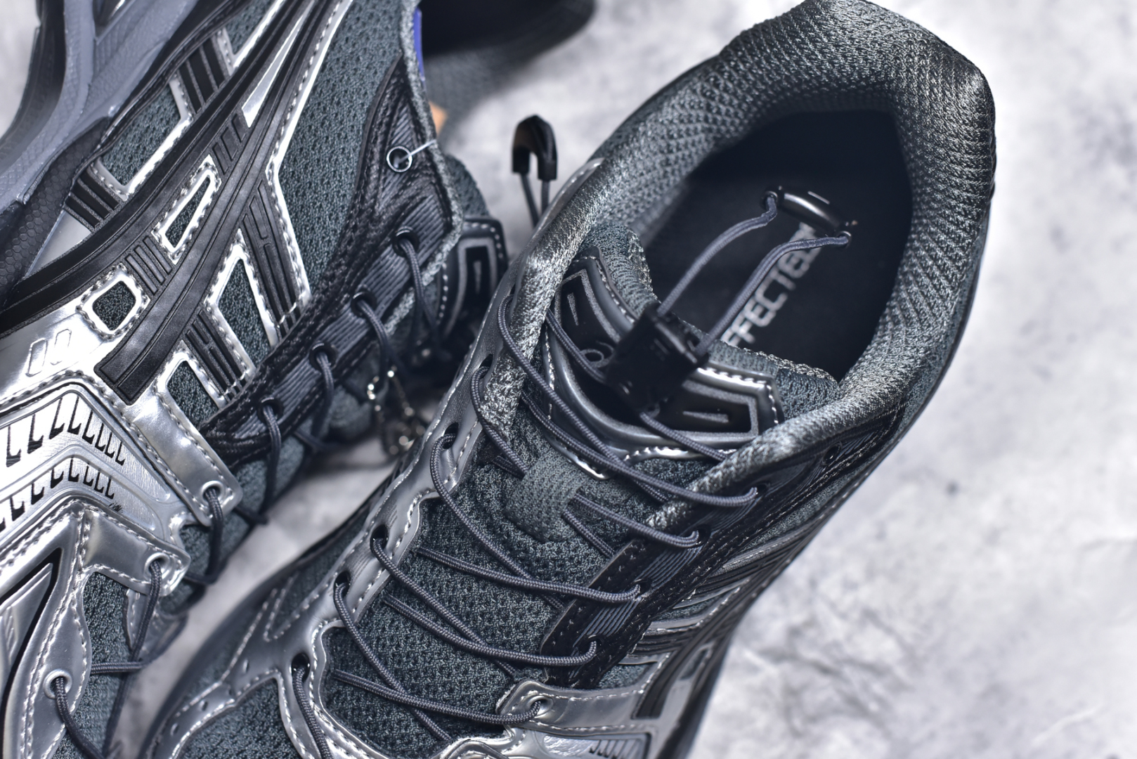 图片[9]-#纯原 Asics Gel-Kayano K14 亚瑟士系列复古舒适织物合成革减震防滑耐磨低帮休闲跑步鞋 内卷时代 纯原品质 真标价格 市场顶级版本 原装纸板楦头开发 独家私模五层组合大底 原厂定制缓震硅胶加持 原盒原配 官方四联吊牌 一比一同步原鞋工艺和用料 鞋面原厂“三明治”多层网布 区别其他同价版本 鞋垫采用原厂OrthoLite欧索莱材质 非普通海玻璃鞋垫 后跟一样采用了GEL缓震胶 整体系列设计非常的科技感 锻炼跑步的同时让你一样时尚百搭 尺码：36 37 37.5 38 39 39.5 40 40.5 41.5 42 42.5 43.5 44 44.5 45-选品中心