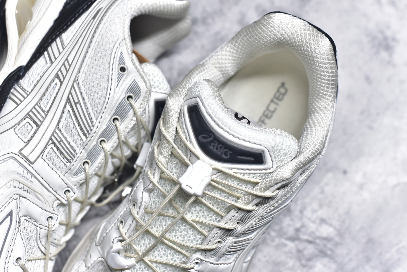 图片[9]-#纯原 Asics Gel-Kayano K14 亚瑟士系列复古舒适织物合成革减震防滑耐磨低帮休闲跑步鞋 内卷时代 纯原品质 真标价格 市场顶级版本 原装纸板楦头开发 独家私模五层组合大底 原厂定制缓震硅胶加持 原盒原配 官方四联吊牌 一比一同步原鞋工艺和用料 鞋面原厂“三明治”多层网布 区别其他同价版本 鞋垫采用原厂OrthoLite欧索莱材质 非普通海玻璃鞋垫 后跟一样采用了GEL缓震胶 整体系列设计非常的科技感 锻炼跑步的同时让你一样时尚百搭 尺码：36 37 37.5 38 39 39.5 40 40.5 41.5 42 42.5 43.5 44 44.5 45-选品中心
