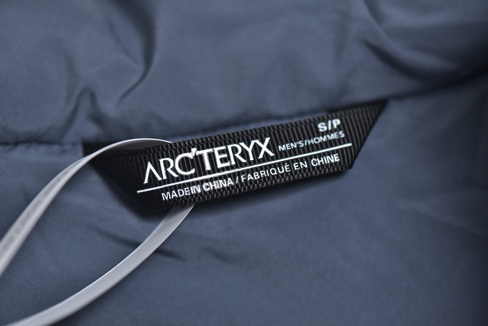 图片[7]-#ARCTERYX 始祖鸟Solano GORE-TEX 索拉诺 夹克系列 现货供应❗原厂面料 温馨提示❗（只做高端产品） DF巅峰 踏上巅峰：黑色.蓝色.棕色 尺码：S. M .L .XL. XXL.-选品中心