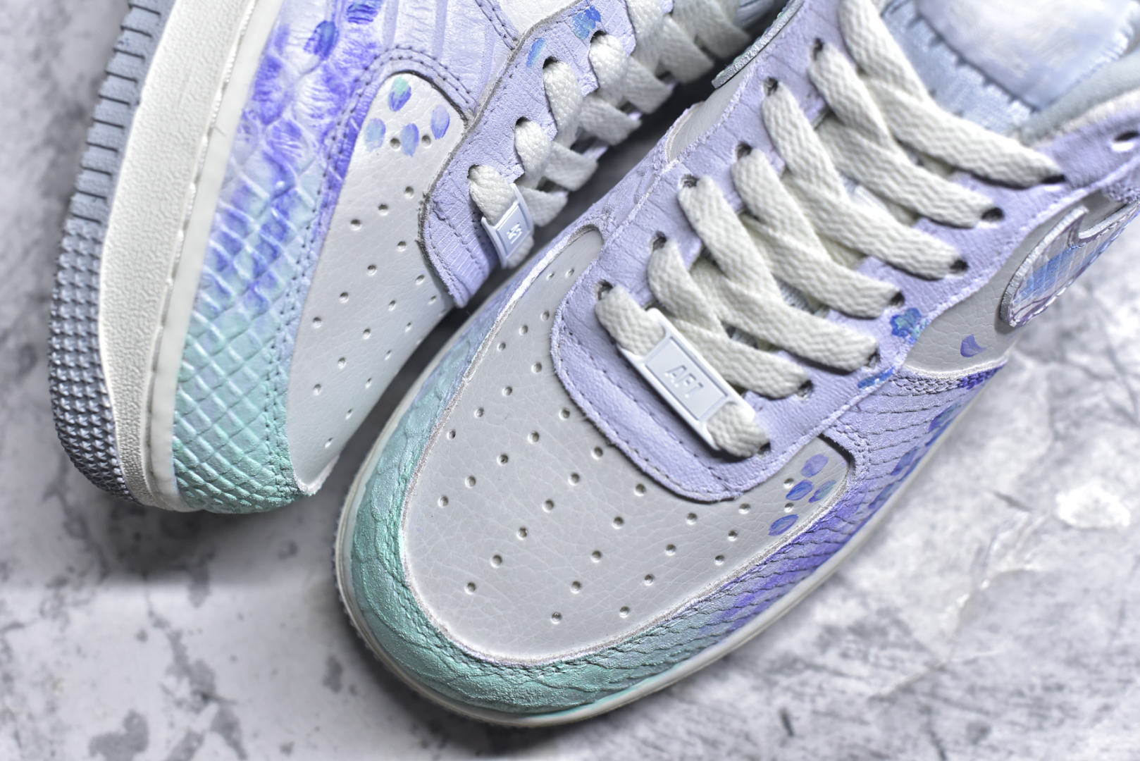 图片[8]-#Nk Air Force 1\’07 Low \”Viper\” CNY蛇年限定 灵蛇起航 礼盒版 空军一号低帮休闲运动板鞋 DX2678-666 #展望灵蛇之年，前方是无限可能的崭新征程。在学习的赛道上，我们要以灵蛇的敏锐，洞察知识的奥秘，像它蜕皮成长那般，勇敢突破舒适区，不断提升自我。工作中，凭借灵蛇的灵活，巧妙应对各种挑战，在创新的浪潮里勇立潮头，追逐更高的职业理想 尺码：36 36.5 37.5 38 38.5 39 40 40.5 41 42 42.5 43 44 44.5 45 9.D4-选品中心