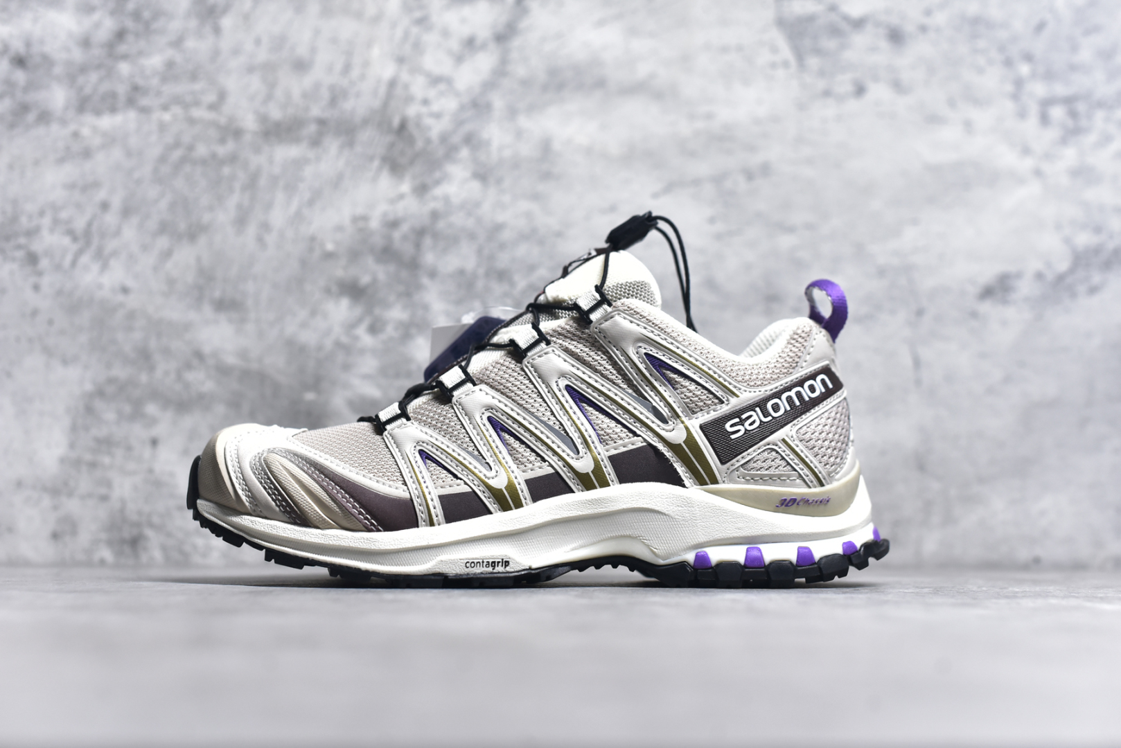#纯原福利特价  Salomon系列. 萨洛蒙户外越野跑鞋 全套原纸板楦头开发 原厂特供网布配套加持 确保原汁原味 完美呈现版型 鞋面采用SENSIFIT贴合技术 全方位贴合包裹脚型 鞋跟部鞋底牵引设计 提供强大的抓地性能 更适应野外崎岖不平的道路 原档数据独家私模五层组合大底 男女鞋同步官方原装Ortholite轻量化鞋垫 中底布带钢印编号 原厂TPU锁扣 进口港宝加持 后跟自然饱满 还原公司包裹性 尺码：36 36.5 37.5 38 38.5 39 40 40.5 41 42 42.5 43 44 44.5 45-选品中心