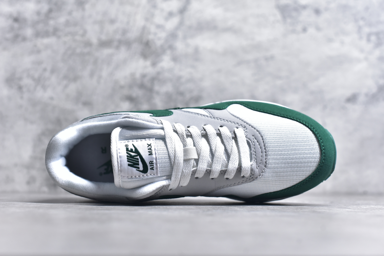 图片[4]-#Nike Air Max 1 白绿 复古休闲跑步鞋 官方同步上架 真标原盒 原底原面 正确版型 原版开发 精准细节 市面最高版本 货号：DZ2628-003 尺码：36 36.5 37.5 38 38.5 39 40 40.5 41 42 42.5 43 44 45 46 46.5 47.5-选品中心