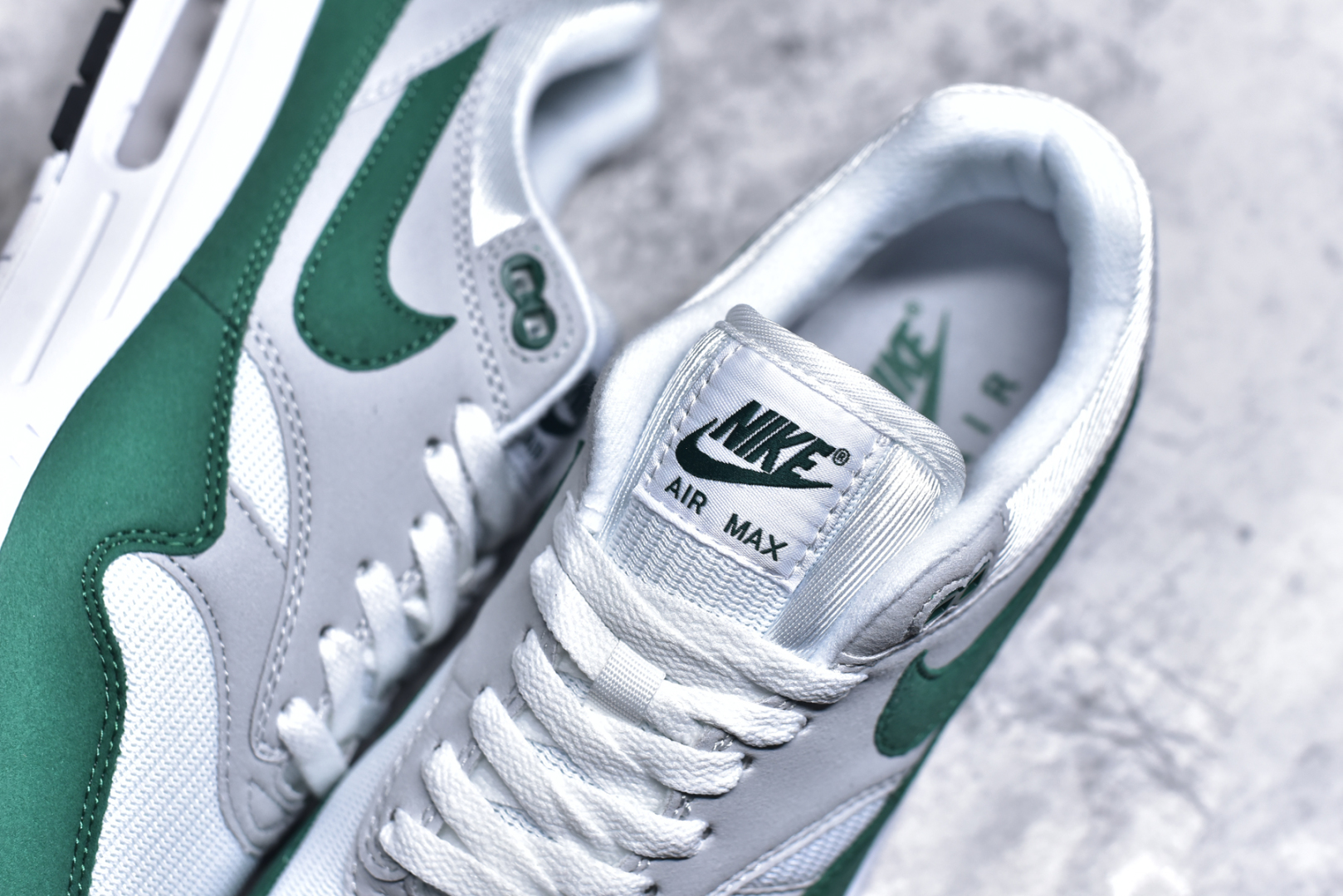 图片[9]-#Nike Air Max 1 白绿 复古休闲跑步鞋 官方同步上架 真标原盒 原底原面 正确版型 原版开发 精准细节 市面最高版本 货号：DZ2628-003 尺码：36 36.5 37.5 38 38.5 39 40 40.5 41 42 42.5 43 44 45 46 46.5 47.5-选品中心