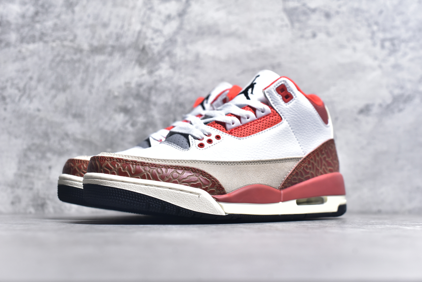图片[2]-#秒杀 外贸版福利特价 Air Jordan AJ3 系列 原纸板楦头开发 鞋型匹配公司货 正确鞋舌立体高频 最新原厂底模 大底卡色咬花完美 鞋柜必备鞋款 终端现货供应 尺码：36 36.5 37.5 38 38.5 39 40 40.5 41 42 42.5 43 44 44.5 45 46 47.5-选品中心