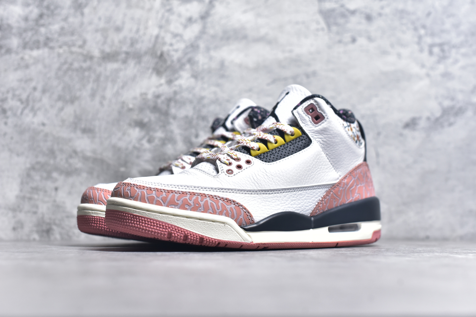 图片[2]-#秒杀 外贸版福利特价 Air Jordan AJ3 系列 原纸板楦头开发 鞋型匹配公司货 正确鞋舌立体高频 最新原厂底模 大底卡色咬花完美 鞋柜必备鞋款 终端现货供应 尺码：36 36.5 37.5 38 38.5 39 40 40.5 41 42 42.5 43 44 44.5 45 46 47.5-选品中心