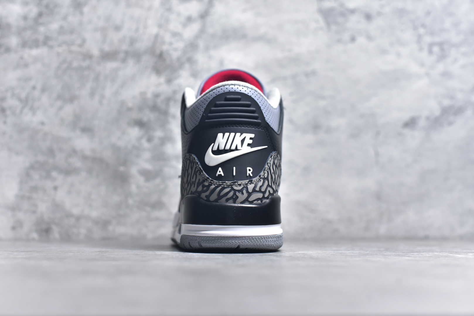 图片[5]-#秒杀 外贸版福利特价 Air Jordan AJ3 系列 原纸板楦头开发 鞋型匹配公司货 正确鞋舌立体高频 最新原厂底模 大底卡色咬花完美 鞋柜必备鞋款 终端现货供应 尺码：36 36.5 37.5 38 38.5 39 40 40.5 41 42 42.5 43 44 44.5 45 46 47.5-选品中心