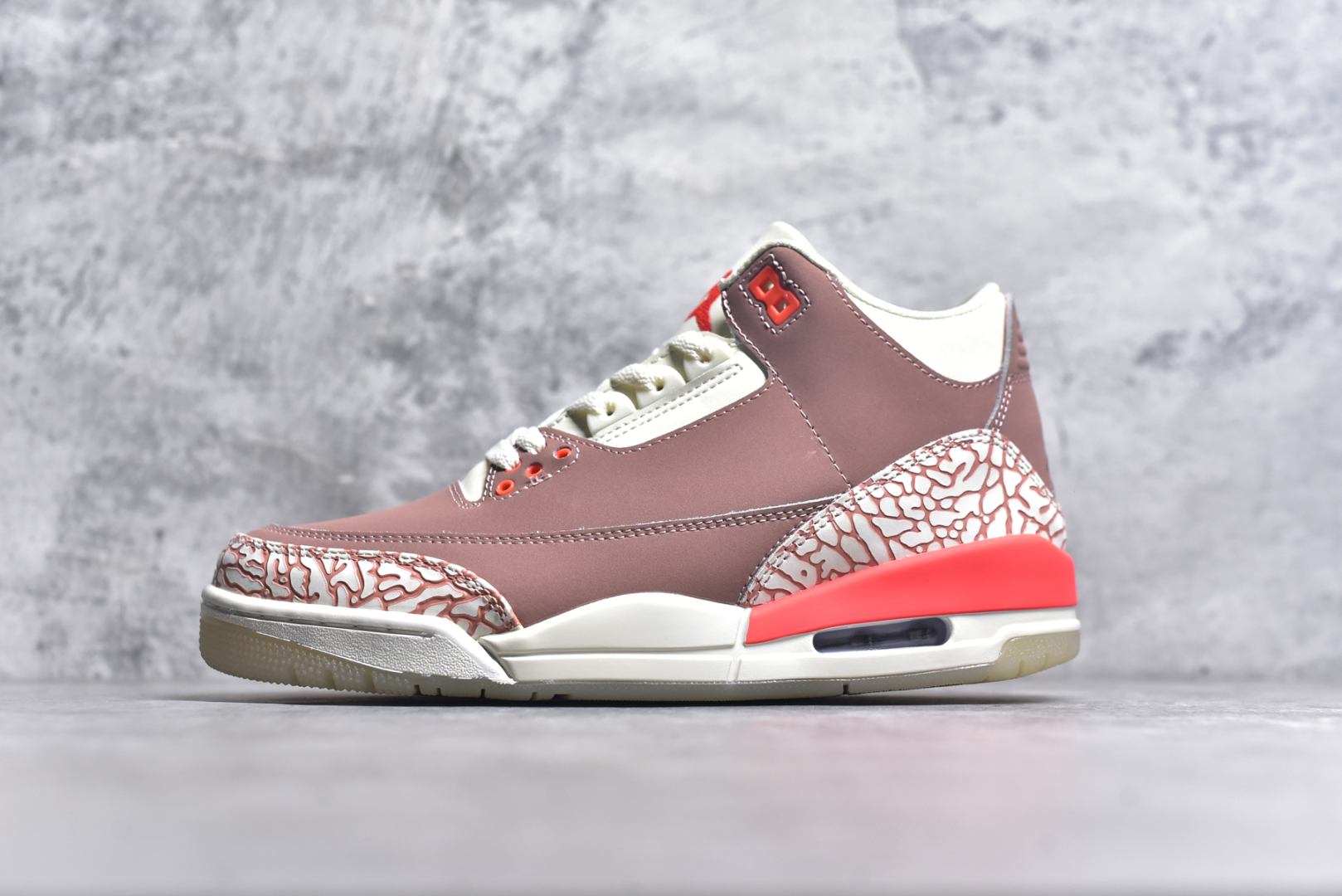 #秒杀 外贸版福利特价 Air Jordan AJ3 系列 原纸板楦头开发 鞋型匹配公司货 正确鞋舌立体高频 最新原厂底模 大底卡色咬花完美 鞋柜必备鞋款 终端现货供应 尺码：36 36.5 37.5 38 38.5 39 40 40.5 41 42 42.5 43 44 44.5 45 46 47.5-选品中心