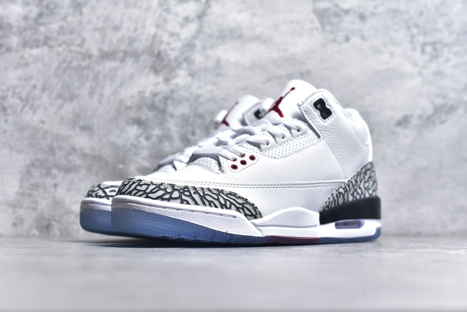 图片[2]-#秒杀 外贸版福利特价 Air Jordan AJ3 系列 原纸板楦头开发 鞋型匹配公司货 正确鞋舌立体高频 最新原厂底模 大底卡色咬花完美 鞋柜必备鞋款 终端现货供应 尺码：36 36.5 37.5 38 38.5 39 40 40.5 41 42 42.5 43 44 44.5 45 46 47.5-选品中心