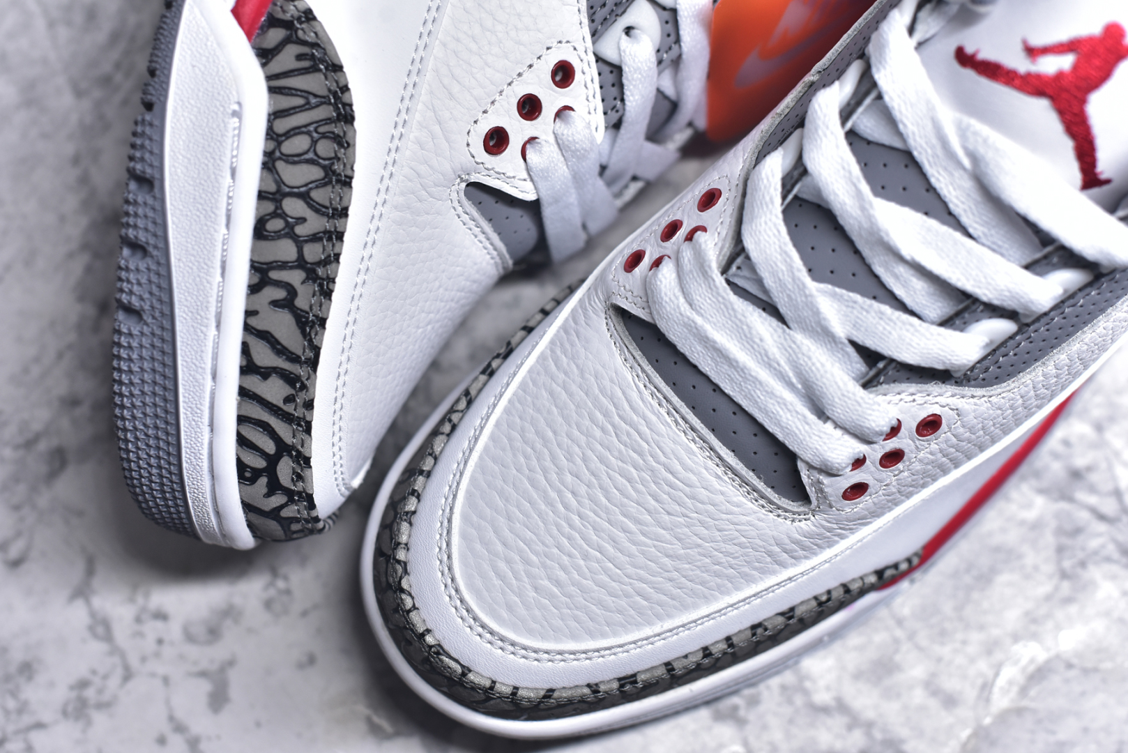 图片[8]-#秒杀 外贸版福利特价 Air Jordan AJ3 系列 原纸板楦头开发 鞋型匹配公司货 正确鞋舌立体高频 最新原厂底模 大底卡色咬花完美 鞋柜必备鞋款 终端现货供应 尺码：36 36.5 37.5 38 38.5 39 40 40.5 41 42 42.5 43 44 44.5 45 46 47.5-选品中心