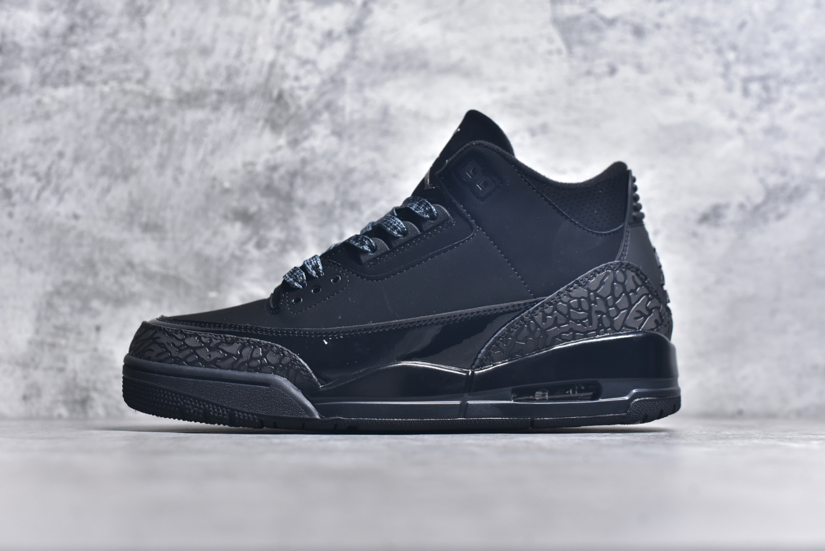 #秒杀 外贸版福利特价 Air Jordan AJ3 系列 原纸板楦头开发 鞋型匹配公司货 正确鞋舌立体高频 最新原厂底模 大底卡色咬花完美 鞋柜必备鞋款 终端现货供应 尺码：36 36.5 37.5 38 38.5 39 40 40.5 41 42 42.5 43 44 44.5 45 46 47.5-选品中心