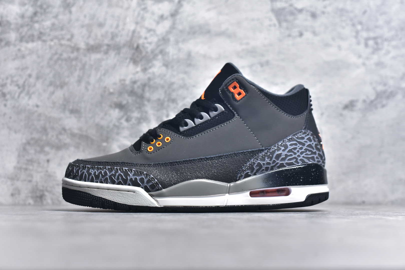 #秒杀 外贸版福利特价 Air Jordan AJ3 系列 原纸板楦头开发 鞋型匹配公司货 正确鞋舌立体高频 最新原厂底模 大底卡色咬花完美 鞋柜必备鞋款 终端现货供应 尺码：36 36.5 37.5 38 38.5 39 40 40.5 41 42 42.5 43 44 44.5 45 46 47.5-选品中心
