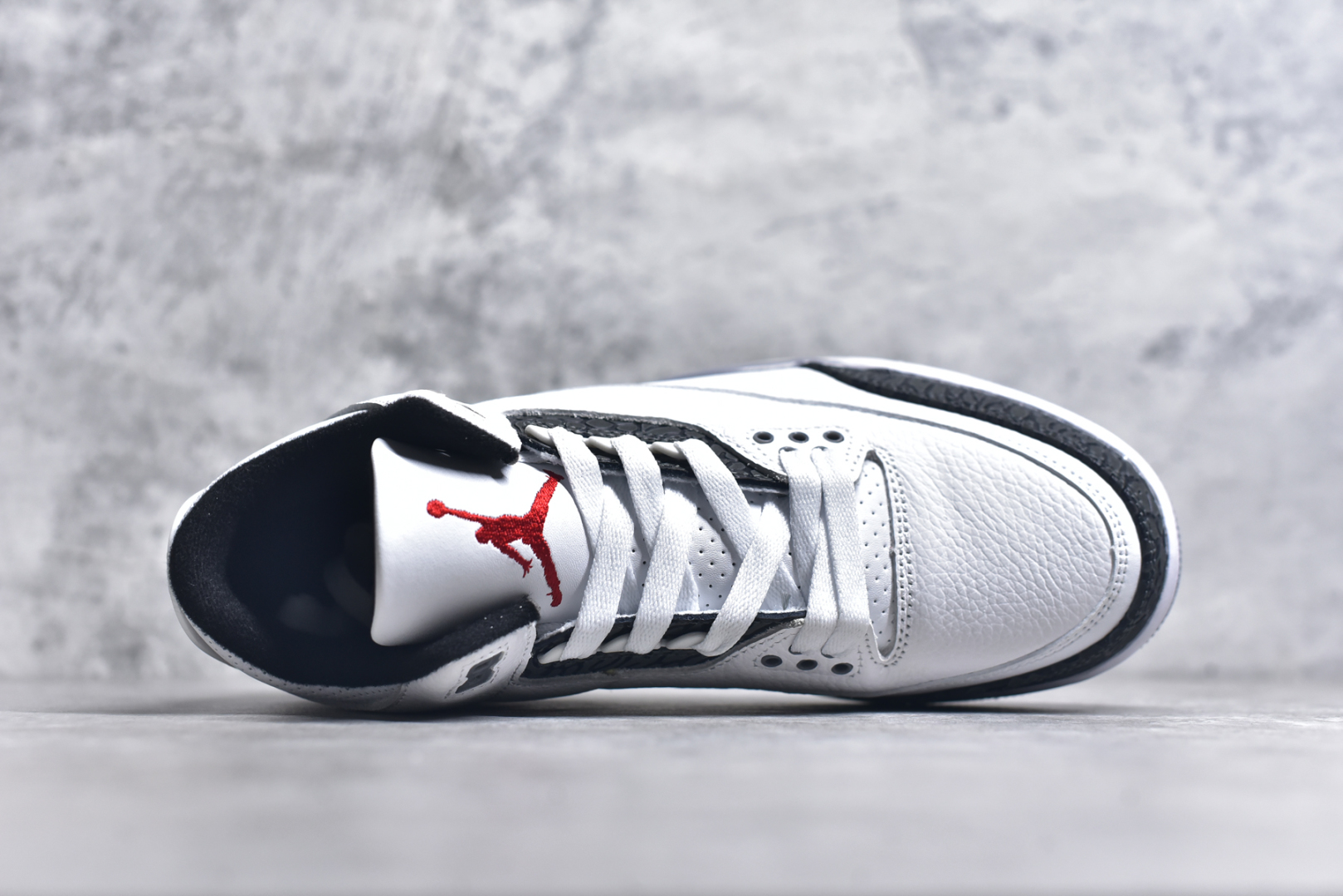 图片[4]-#秒杀 外贸版福利特价 Air Jordan AJ3 系列 原纸板楦头开发 鞋型匹配公司货 正确鞋舌立体高频 最新原厂底模 大底卡色咬花完美 鞋柜必备鞋款 终端现货供应 尺码：36 36.5 37.5 38 38.5 39 40 40.5 41 42 42.5 43 44 44.5 45 46 47.5-选品中心