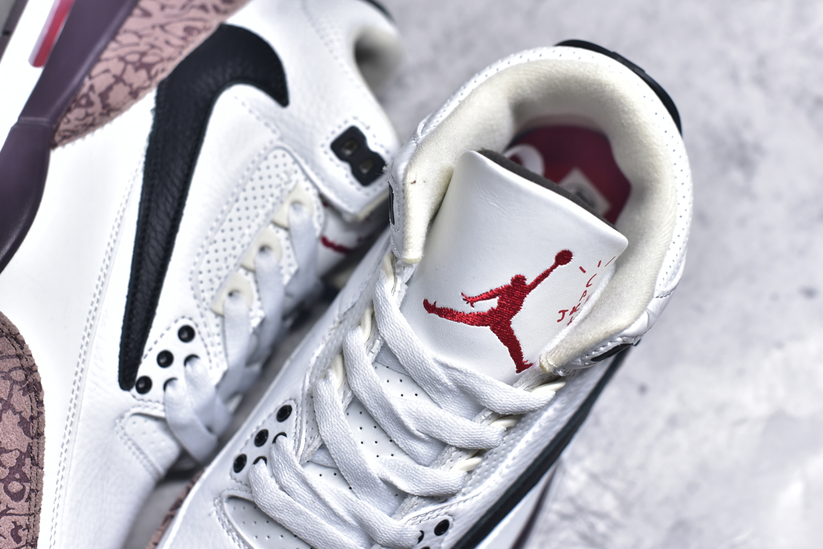 图片[9]-#秒杀 外贸版福利特价 Air Jordan AJ3 系列 原纸板楦头开发 鞋型匹配公司货 正确鞋舌立体高频 最新原厂底模 大底卡色咬花完美 鞋柜必备鞋款 终端现货供应 尺码：36 36.5 37.5 38 38.5 39 40 40.5 41 42 42.5 43 44 44.5 45 46 47.5-选品中心