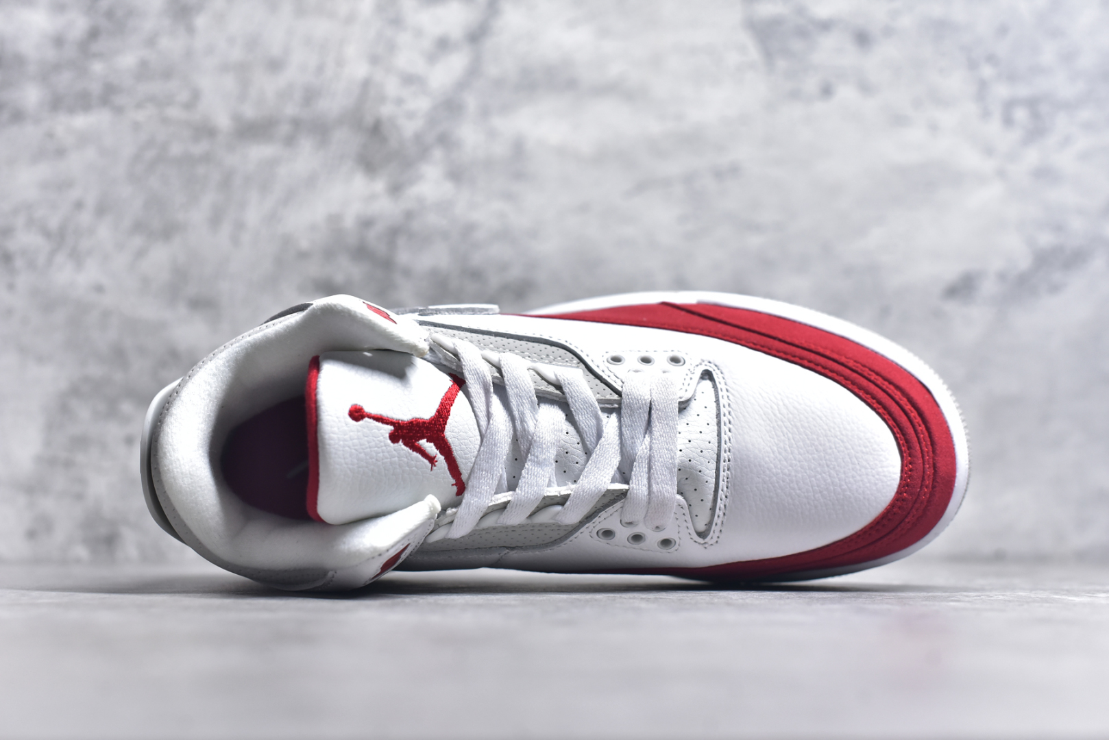 图片[4]-#秒杀 外贸版福利特价 Air Jordan AJ3 系列 原纸板楦头开发 鞋型匹配公司货 正确鞋舌立体高频 最新原厂底模 大底卡色咬花完美 鞋柜必备鞋款 终端现货供应 尺码：36 36.5 37.5 38 38.5 39 40 40.5 41 42 42.5 43 44 44.5 45 46 47.5-选品中心