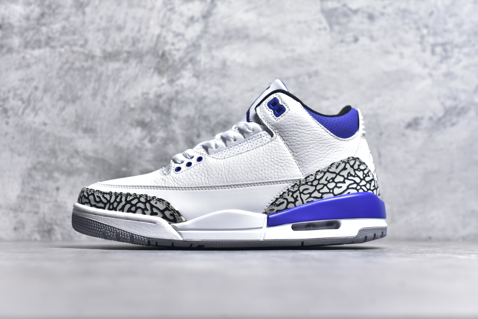 #秒杀 外贸版福利特价 Air Jordan AJ3 系列 原纸板楦头开发 鞋型匹配公司货 正确鞋舌立体高频 最新原厂底模 大底卡色咬花完美 鞋柜必备鞋款 终端现货供应 尺码：36 36.5 37.5 38 38.5 39 40 40.5 41 42 42.5 43 44 44.5 45 46 47.5-选品中心