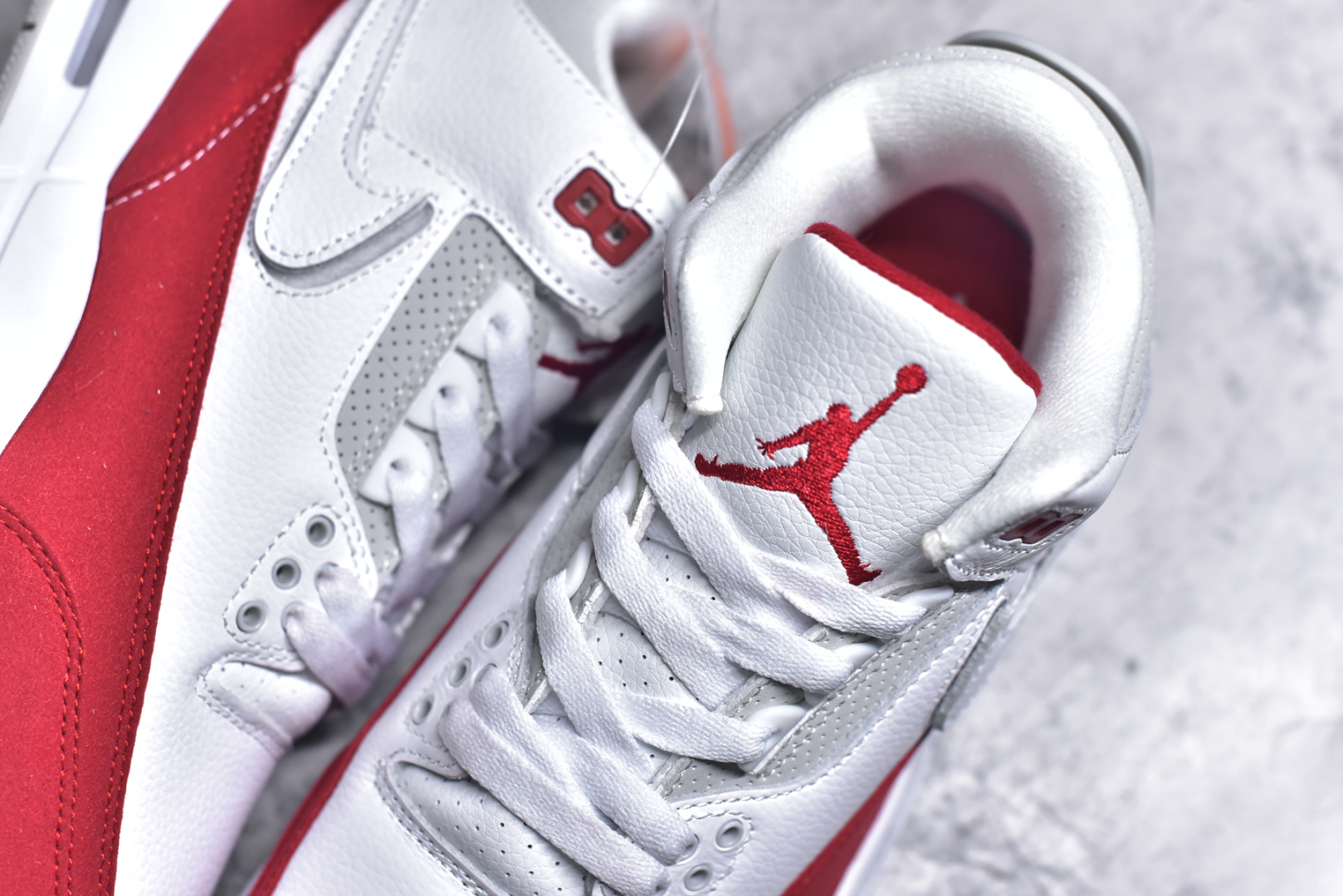 图片[9]-#秒杀 外贸版福利特价 Air Jordan AJ3 系列 原纸板楦头开发 鞋型匹配公司货 正确鞋舌立体高频 最新原厂底模 大底卡色咬花完美 鞋柜必备鞋款 终端现货供应 尺码：36 36.5 37.5 38 38.5 39 40 40.5 41 42 42.5 43 44 44.5 45 46 47.5-选品中心