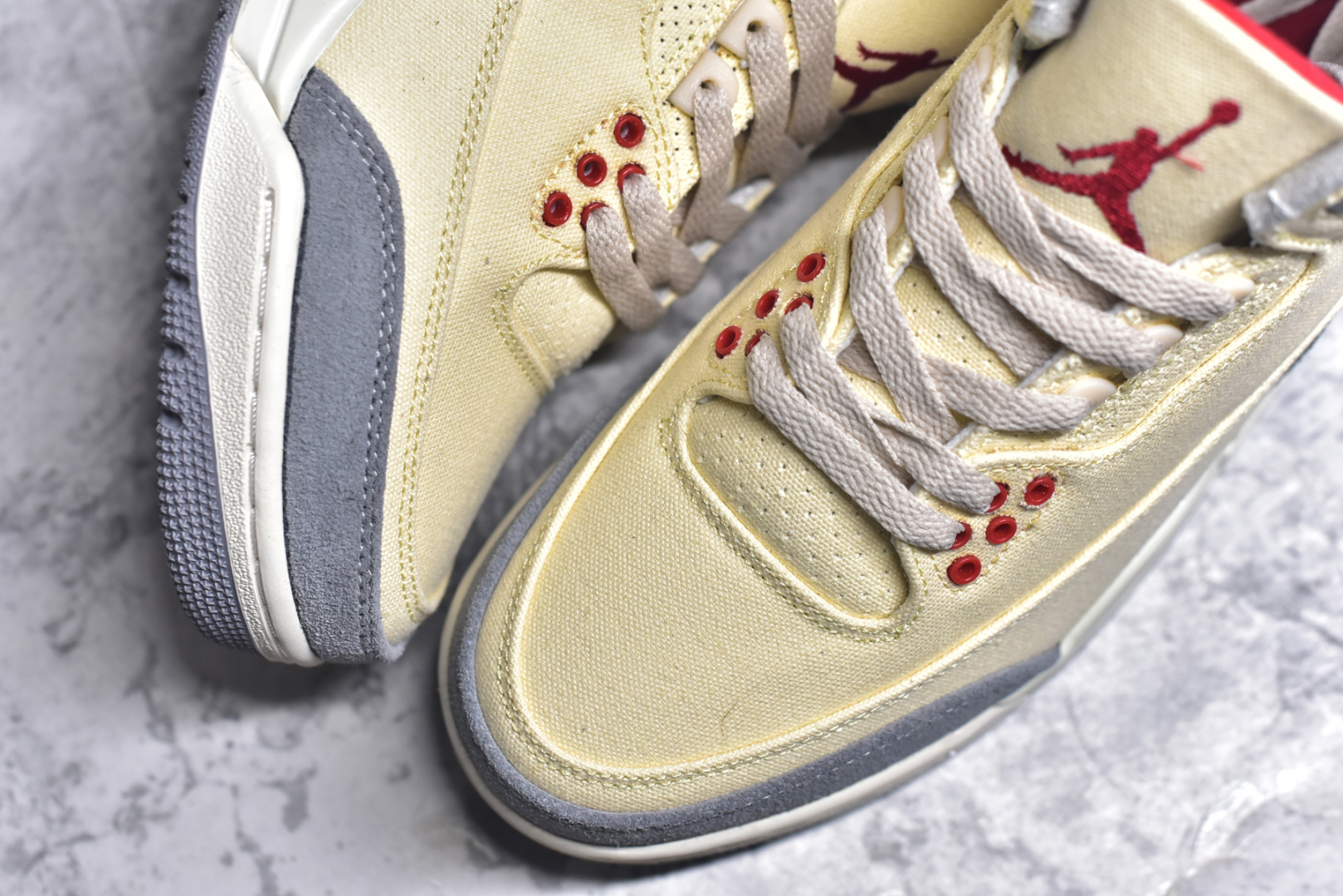 图片[8]-#秒杀 外贸版福利特价 Air Jordan AJ3 系列 原纸板楦头开发 鞋型匹配公司货 正确鞋舌立体高频 最新原厂底模 大底卡色咬花完美 鞋柜必备鞋款 终端现货供应 尺码：36 36.5 37.5 38 38.5 39 40 40.5 41 42 42.5 43 44 44.5 45 46 47.5-选品中心