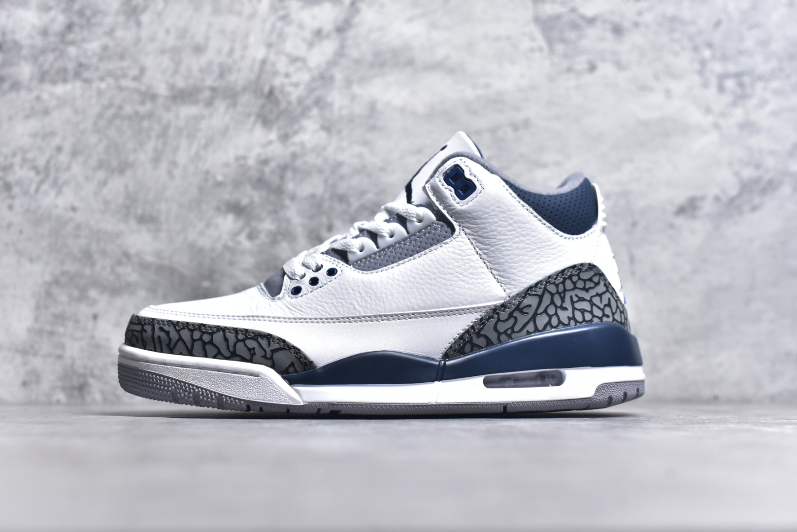 #秒杀 外贸版福利特价 Air Jordan AJ3 系列 原纸板楦头开发 鞋型匹配公司货 正确鞋舌立体高频 最新原厂底模 大底卡色咬花完美 鞋柜必备鞋款 终端现货供应 尺码：36 36.5 37.5 38 38.5 39 40 40.5 41 42 42.5 43 44 44.5 45 46 47.5-选品中心