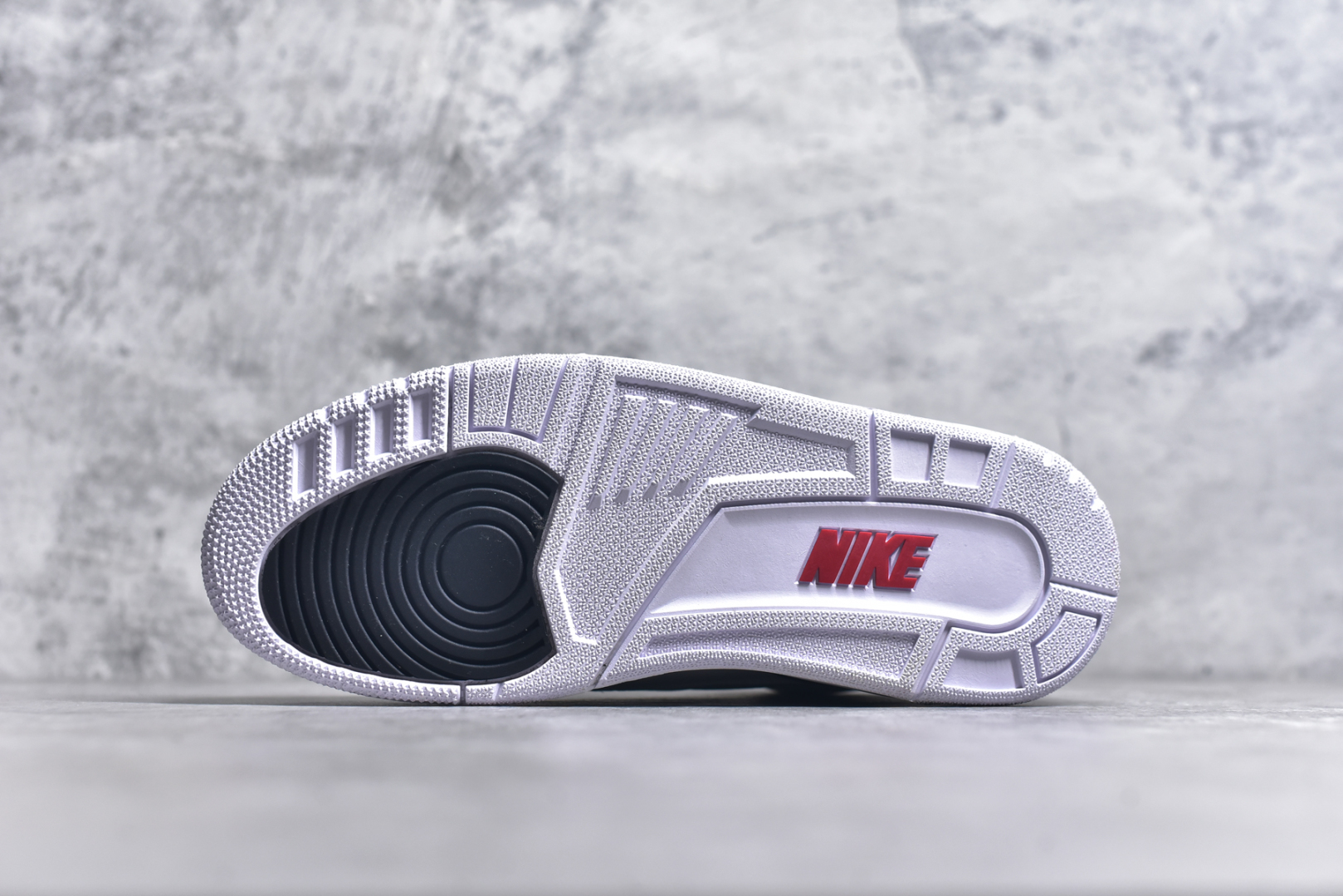图片[6]-#秒杀 外贸版福利特价 Air Jordan AJ3 系列 原纸板楦头开发 鞋型匹配公司货 正确鞋舌立体高频 最新原厂底模 大底卡色咬花完美 鞋柜必备鞋款 终端现货供应 尺码：36 36.5 37.5 38 38.5 39 40 40.5 41 42 42.5 43 44 44.5 45 46 47.5-选品中心