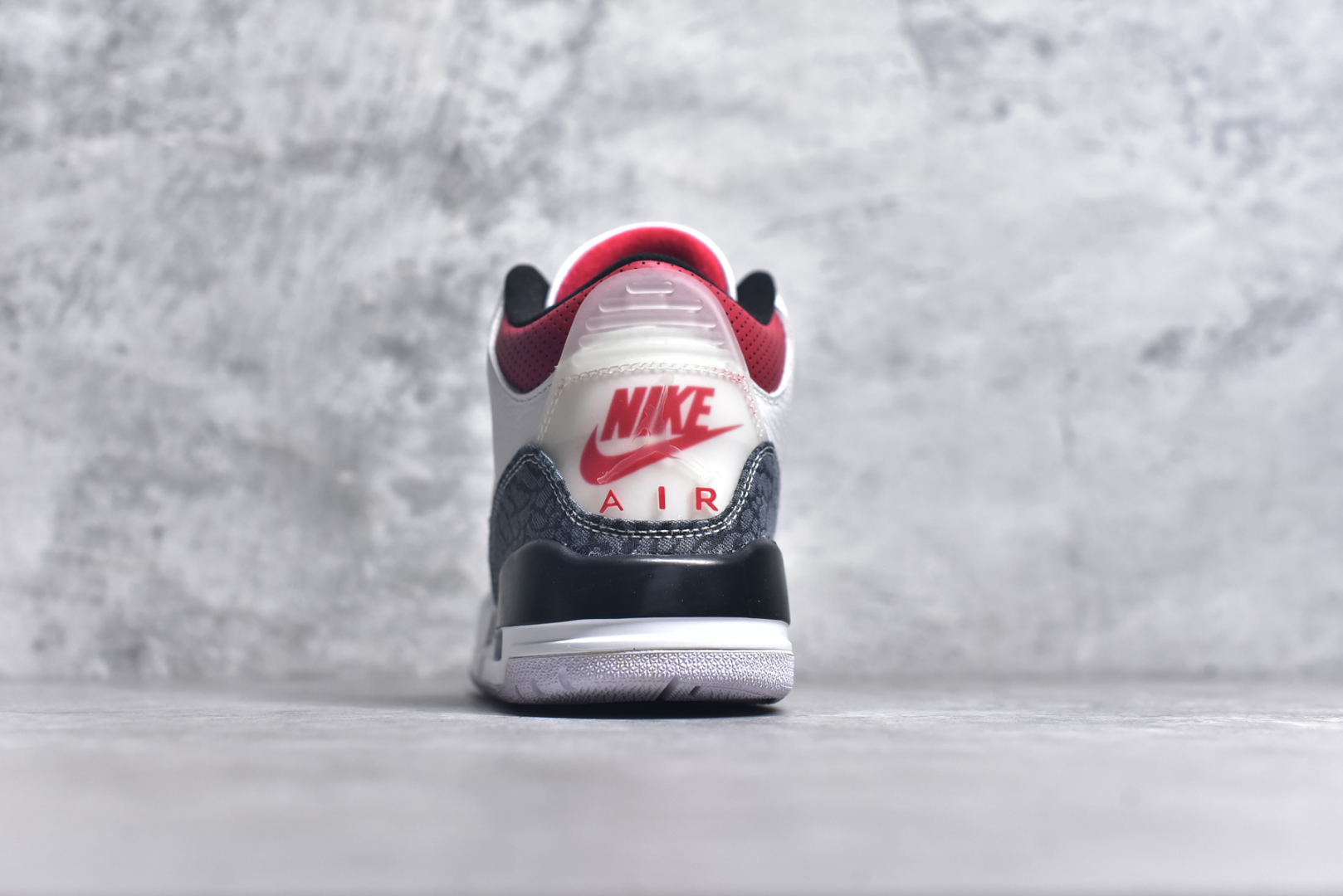图片[5]-#秒杀 外贸版福利特价 Air Jordan AJ3 系列 原纸板楦头开发 鞋型匹配公司货 正确鞋舌立体高频 最新原厂底模 大底卡色咬花完美 鞋柜必备鞋款 终端现货供应 尺码：36 36.5 37.5 38 38.5 39 40 40.5 41 42 42.5 43 44 44.5 45 46 47.5-选品中心