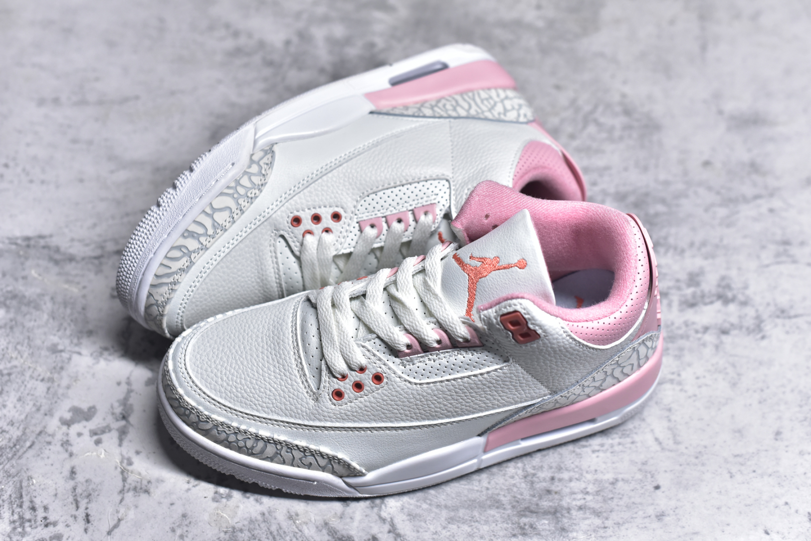 图片[7]-#秒杀 外贸版福利特价 Air Jordan AJ3 系列 原纸板楦头开发 鞋型匹配公司货 正确鞋舌立体高频 最新原厂底模 大底卡色咬花完美 鞋柜必备鞋款 终端现货供应 尺码：36 36.5 37.5 38 38.5 39 40 40.5 41 42 42.5 43 44 44.5 45 46 47.5-选品中心