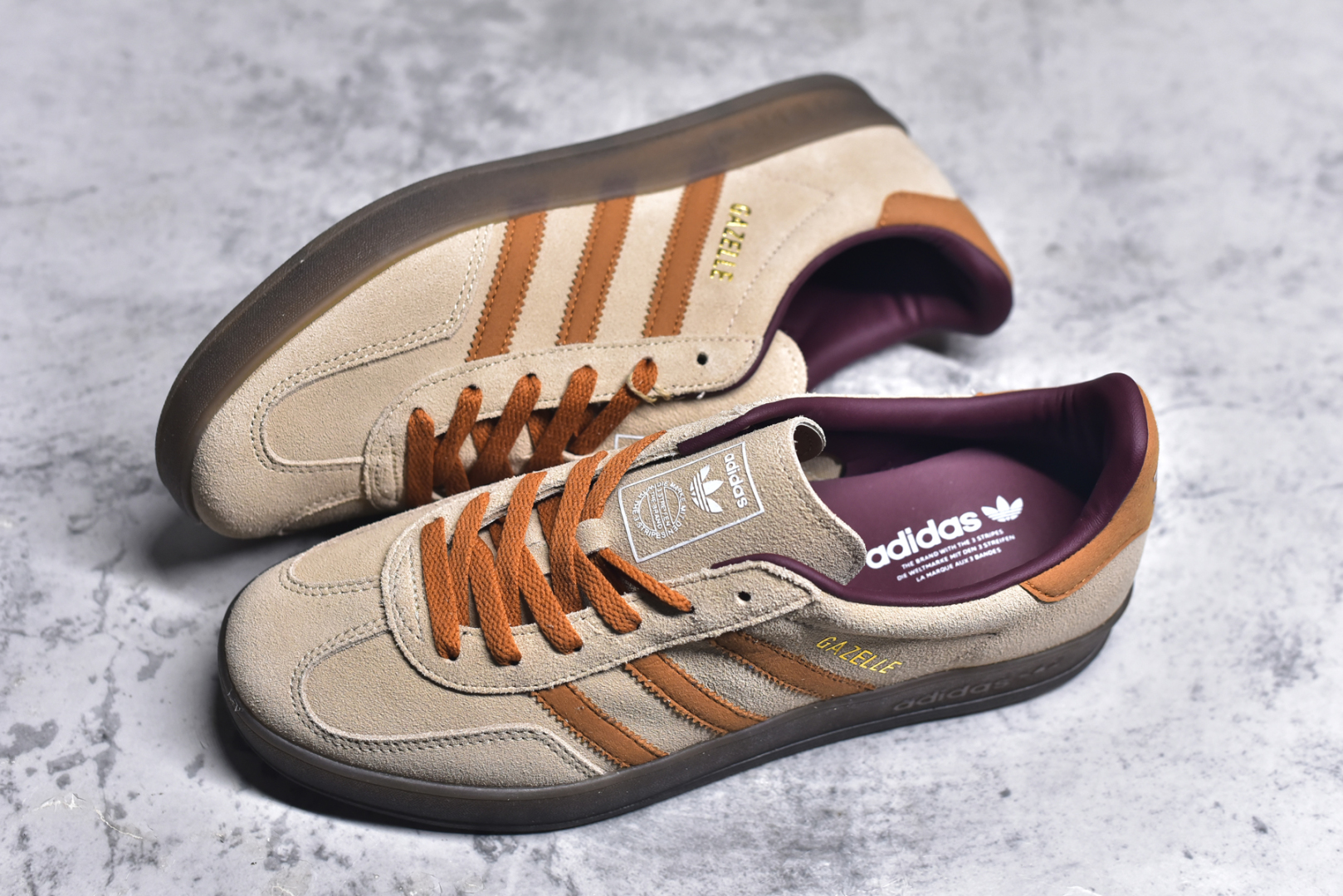 图片[7]-#AD Gazelle Indoor Trainers 羚羊内训系列低帮复古百搭休闲运动德训风板鞋 JH5412 90年代经典的复刻版！自60年代以足球训练鞋面世以来,Gazelle就以其经典设计席卷全球。1991年版本的复刻,再造经典Gazelle。采用皮革打造,搭配浊色细节,让这款经典更加简约。尺码：36 36⅔ 37⅓ 38 38⅔ 39⅓ 40 40⅔ 41⅓ 42 42⅔ 43⅓ 44⅓ 44⅔ 45-选品中心